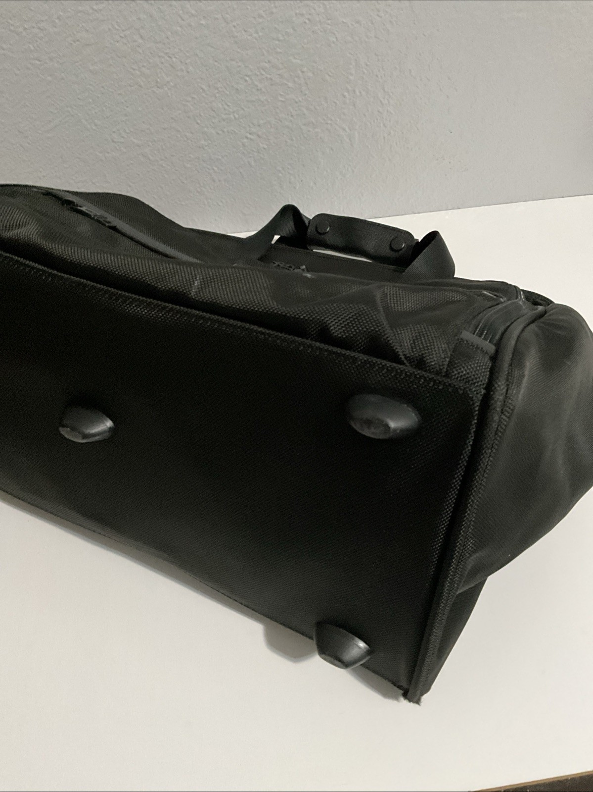 TUMI ‘Alpha 2’ Black Nylon Framed Soft Duffle Bag – 221261D2U