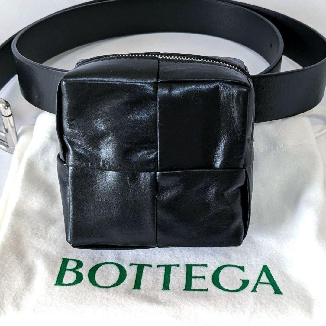 Bottega Veneta Cassette Leather Belt Bag Unisex Black 10cm x 10cm x 5cm