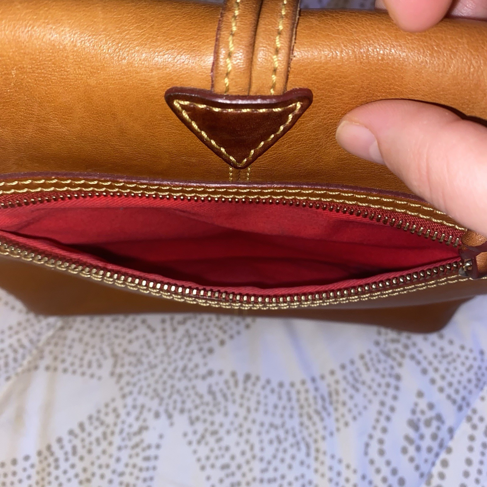 Dooney Bourke Florentine Leather Toggle Crossbody Bag Unisex