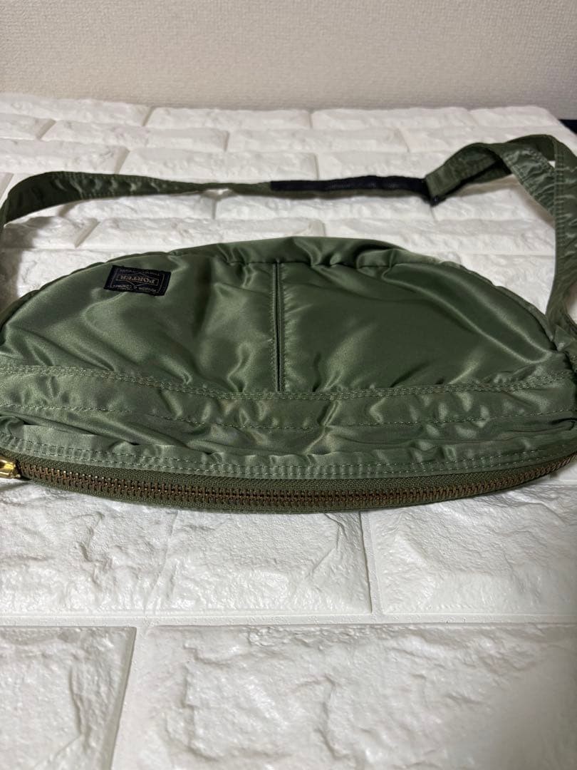 Authentic Porter Yoshida Kaban Oval Shoulder Bag Nylon Green 32cm Large Capacity