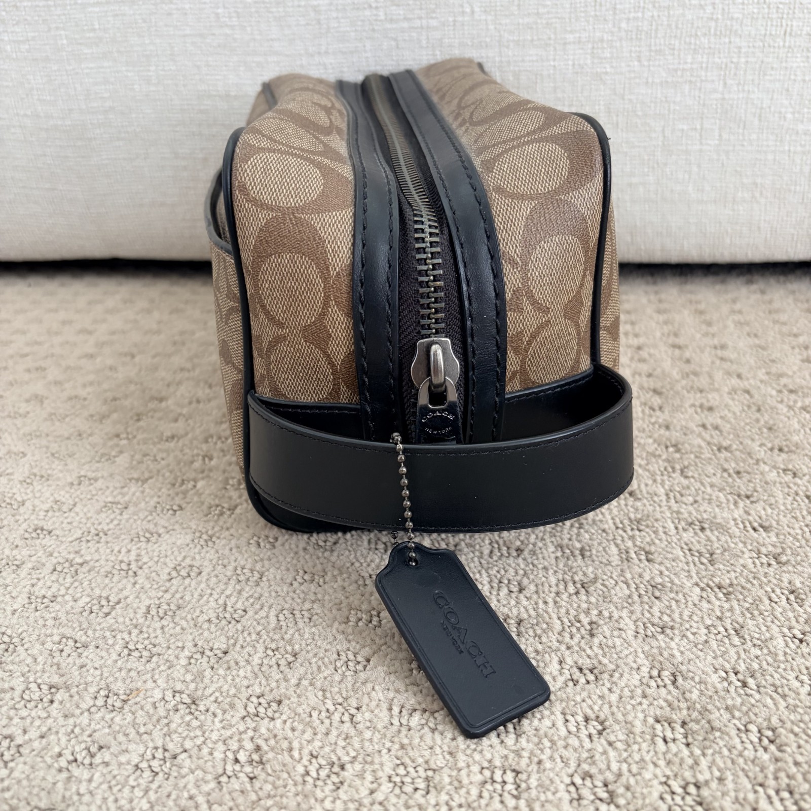 Coach Signature Logo Canvas Brown Black Large Travel Kit CAR19 NWOT $225