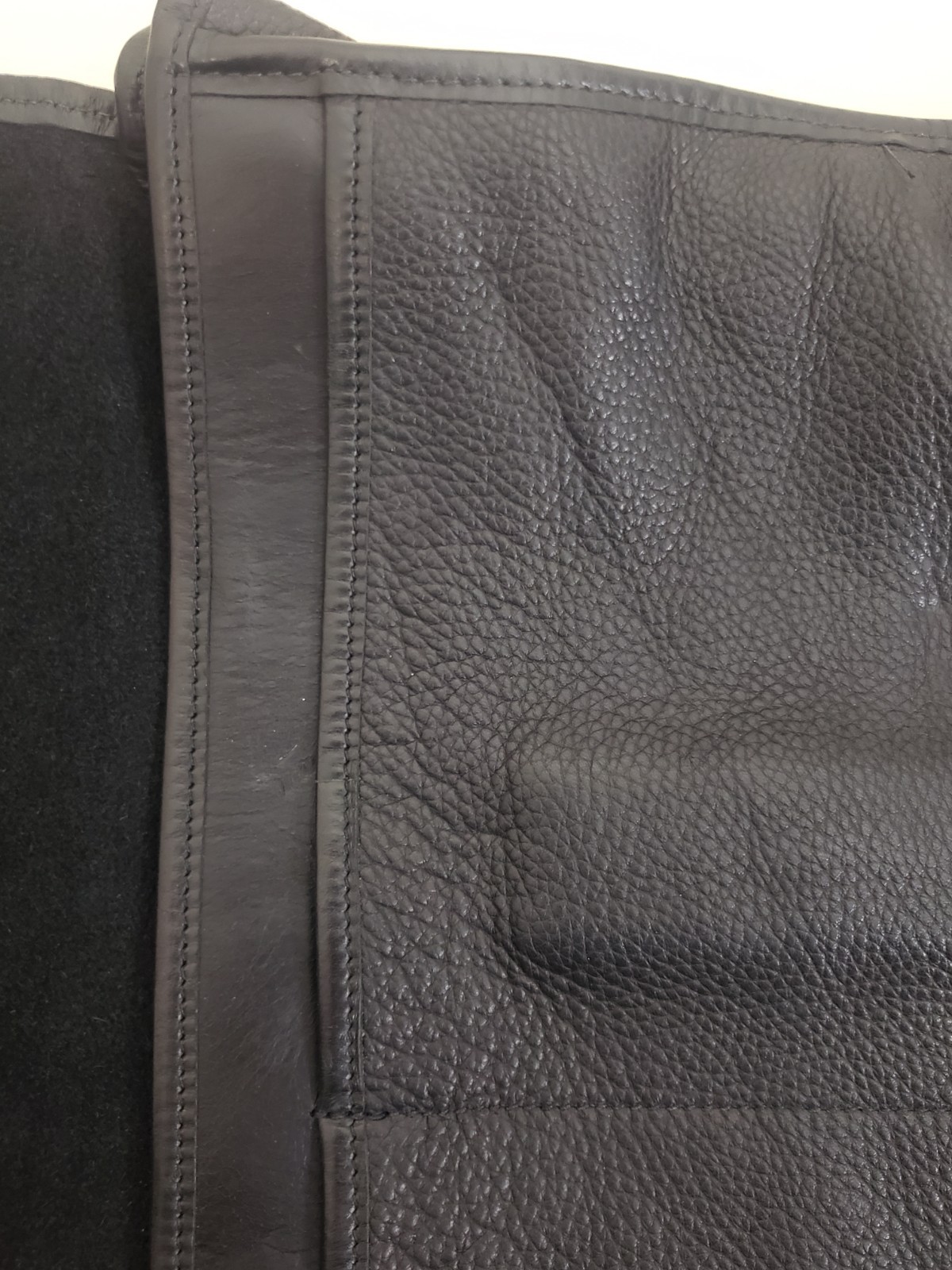 Roots Canada Black Leather Messenger Bag Briefcase Pontiac GMC Logo Beaver Tag