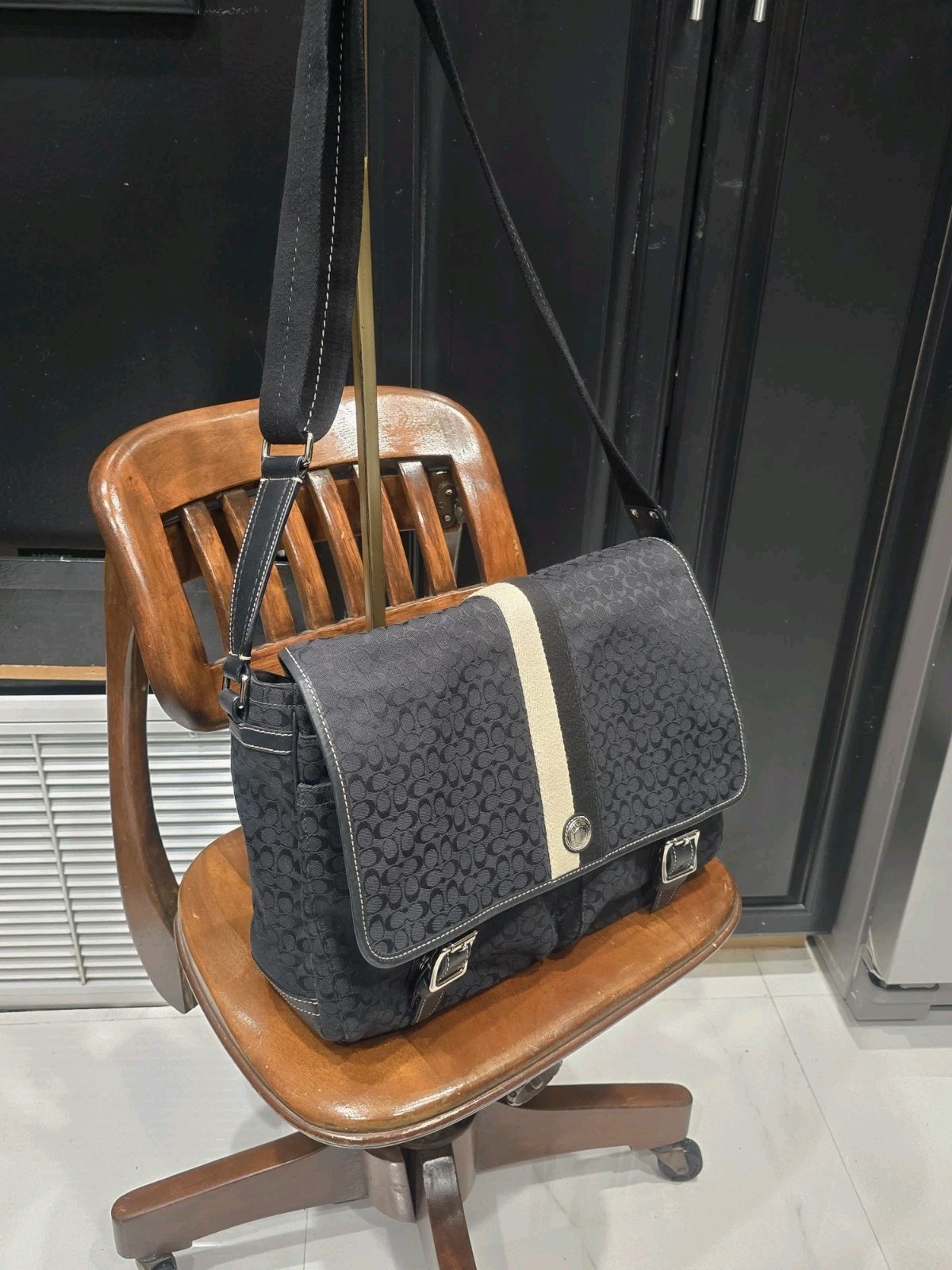 MINT COACH Canvas Messenger Bag Signature Crossbody Black Work laptop Handbag