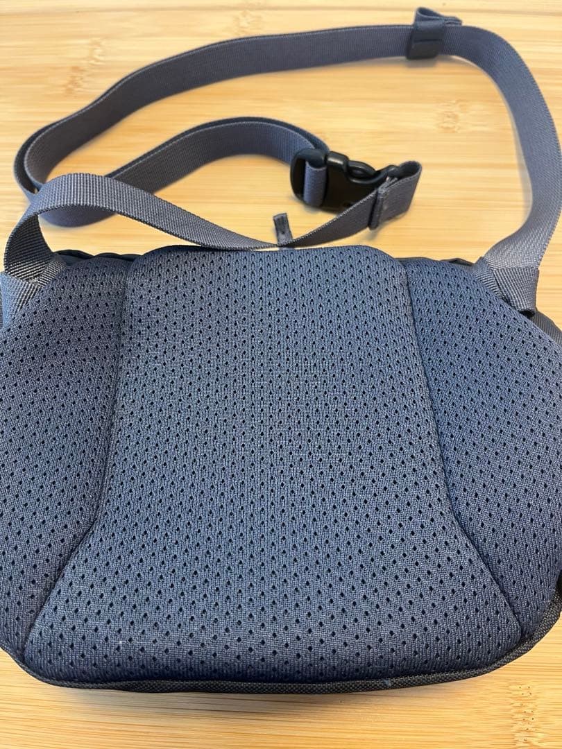 ARC’TERYX Mantis1 Waistpack Gray Recycled Polyester 12 Uses Pre-owned