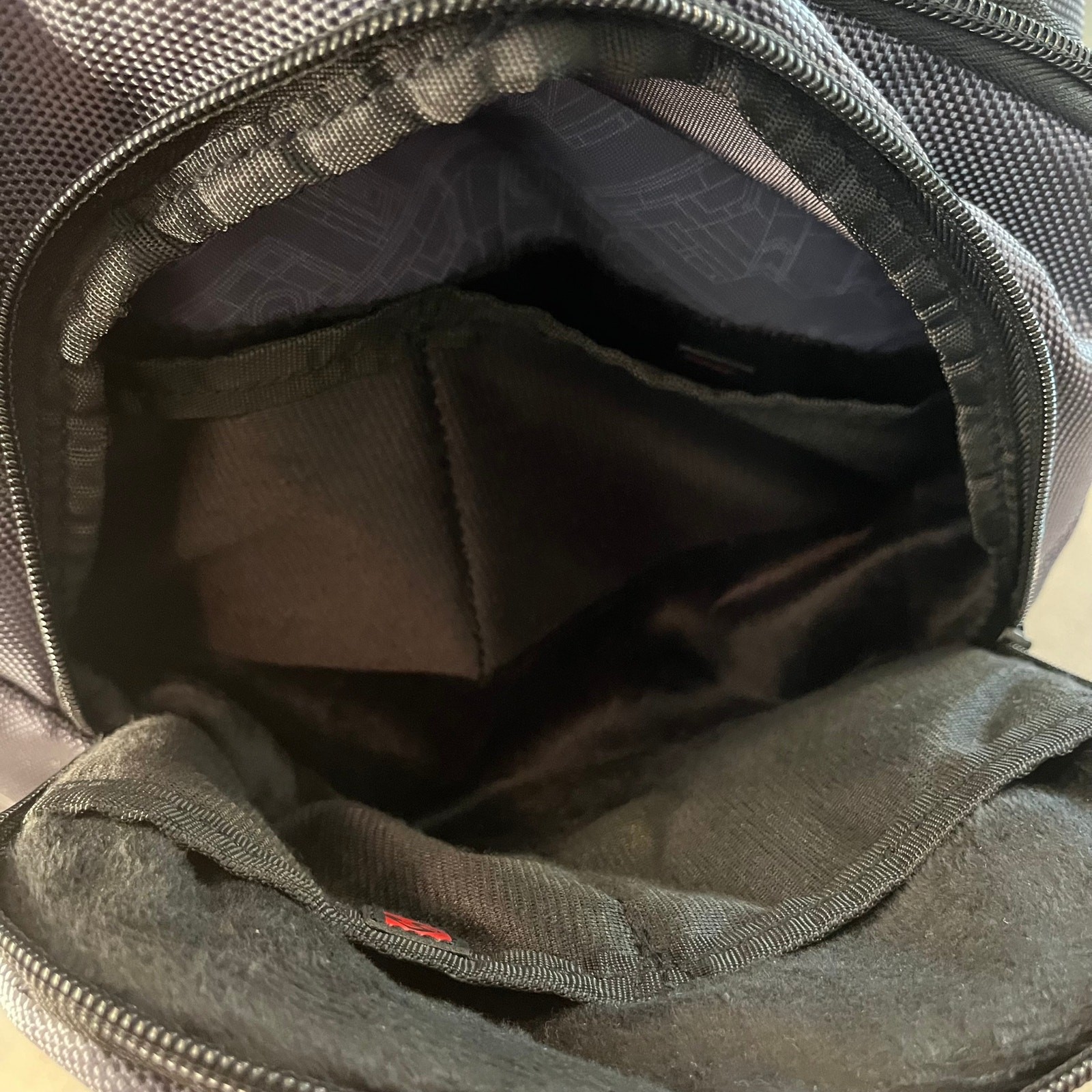 OGIO Metallic GRAY Ace Nomad Backpack fleece lined mens modern backpack NEW
