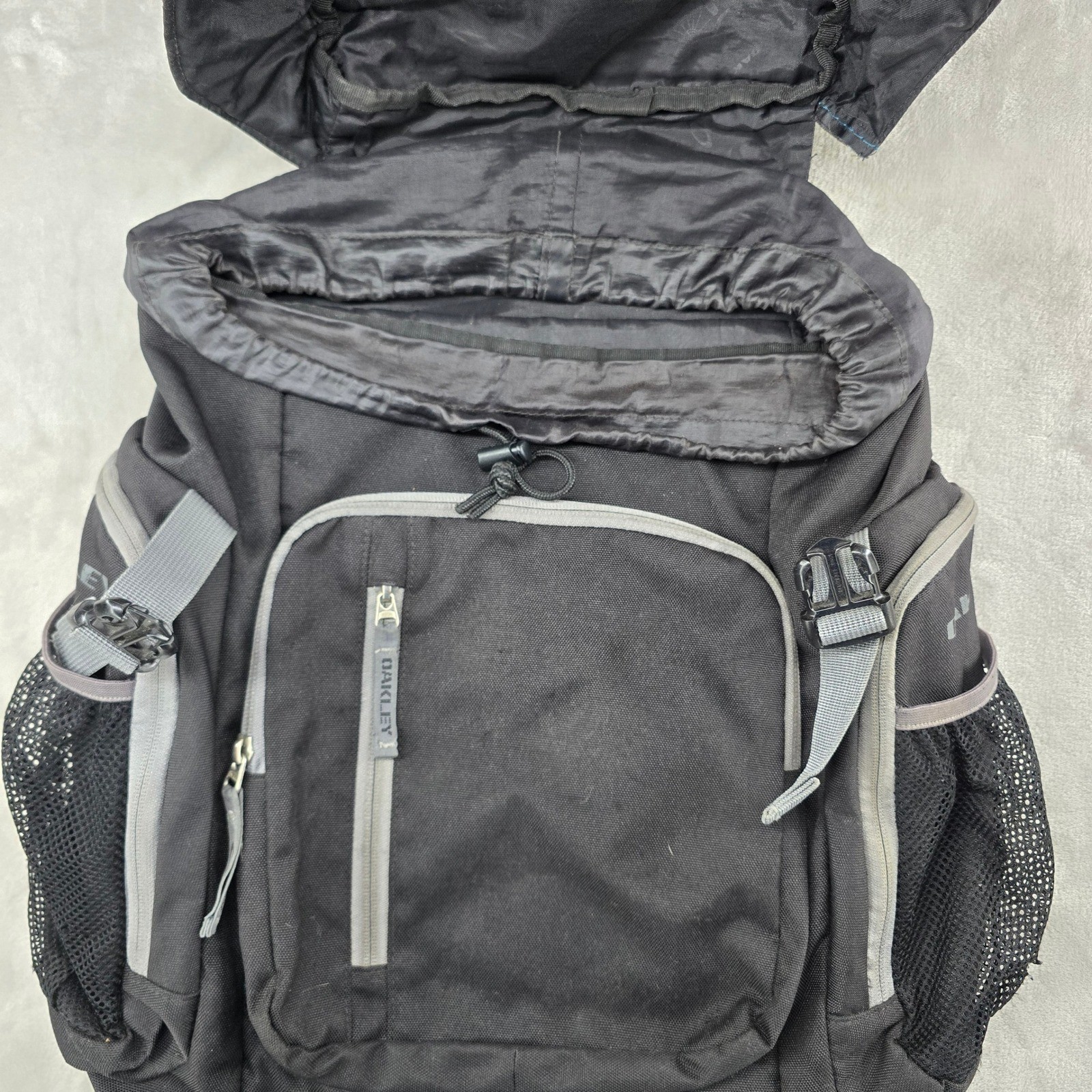 Oakley Backpack Black Grey Canvas Techwear Gorpcore Y2K Utility Bag