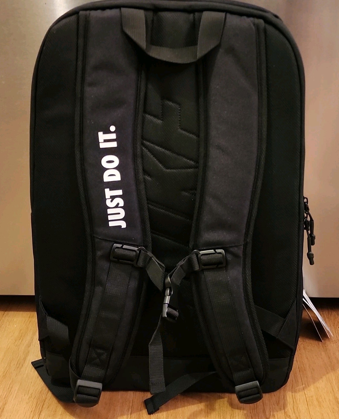 Nike Repel Water-Repellent 35L Backpack Black Swoosh Zip Unisex