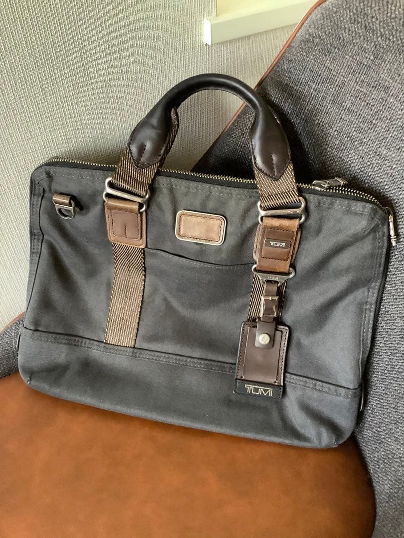 Tumi Alpha Briefcase Gray 40cm x 30cm x 8cm A4 Office Bag