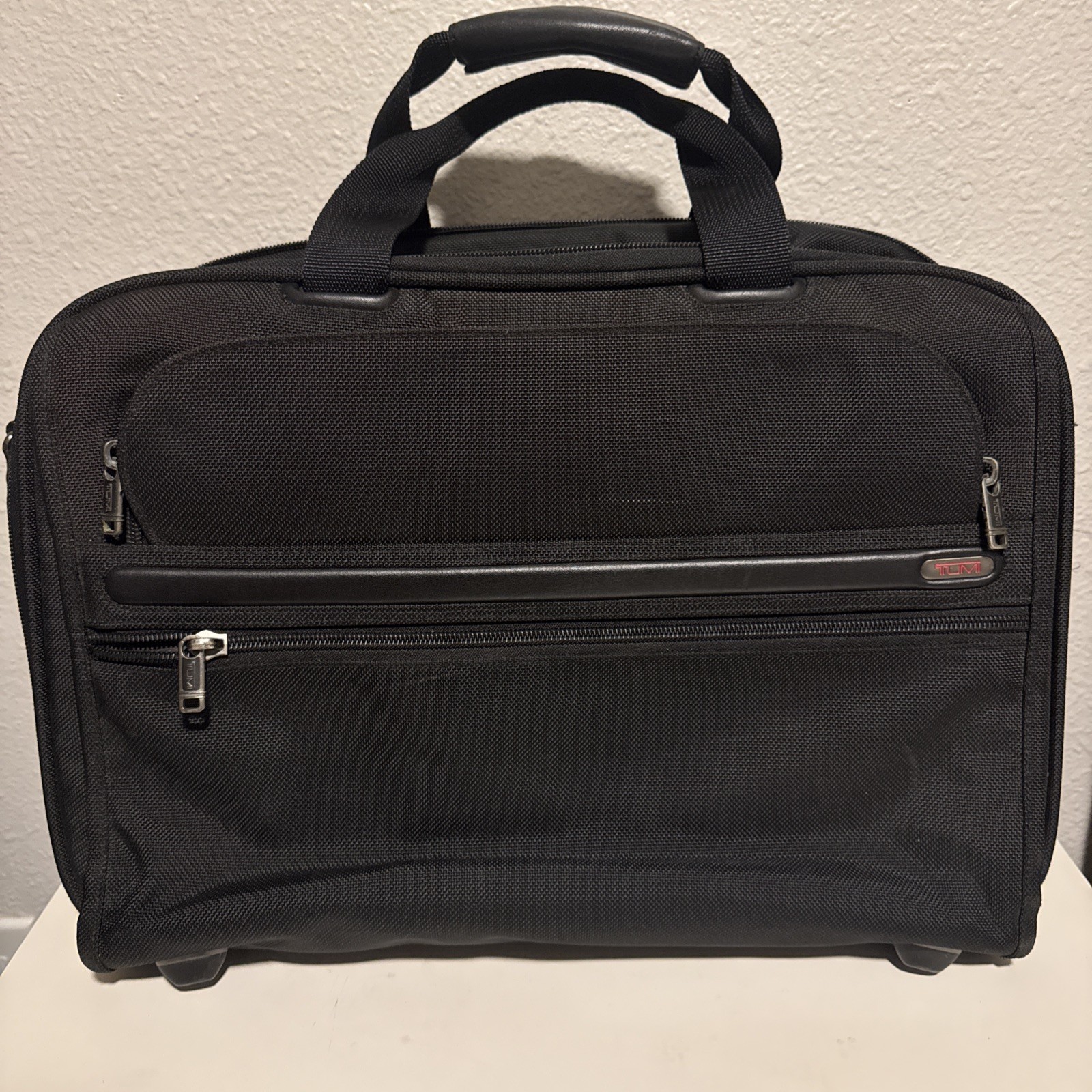 Tumi Alpha Ballistic Nylon 18″ Boarding Tote Bag CarryOn Laptop Black -Free Ship