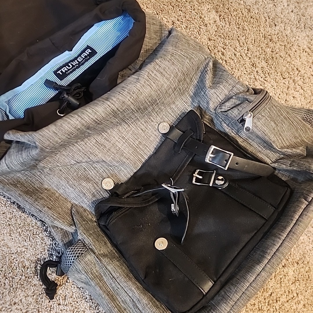 TRUWEAR Laptop Travel Backpack Grey One Size Fits All Adjustable Drawstring