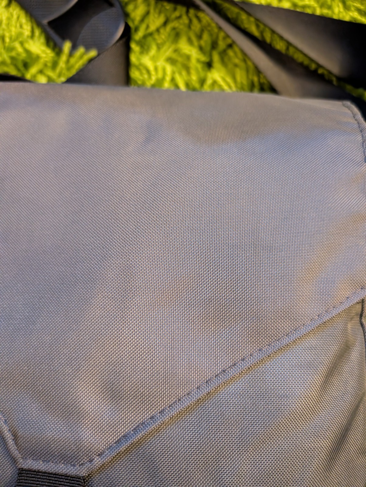 Tom Bihn Small Cafe 6L Crossbody Messenger Made in USA