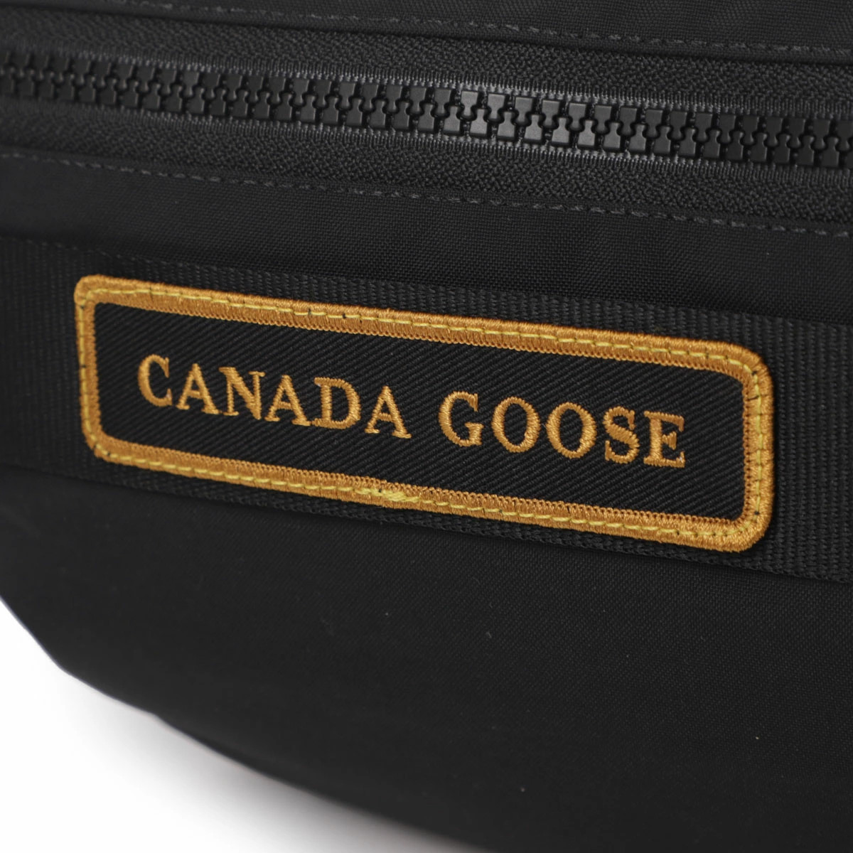 Canada Goose Men’s Black Waist Pack 8833u 61 Bodybag shoulder bag