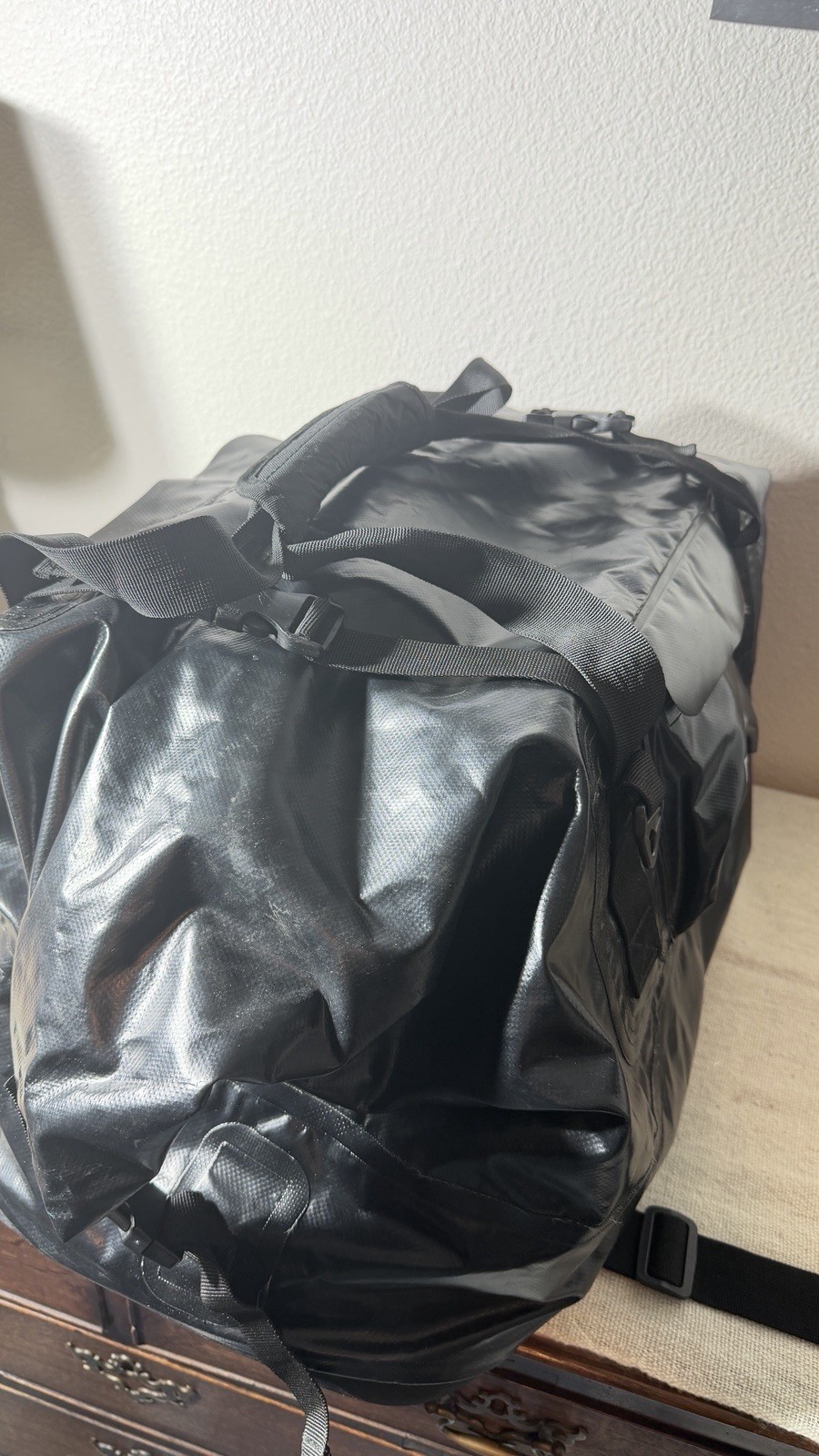 DRYPak Waterproof Duffel Bag Large Black Roll-Top Preowned Great Condition