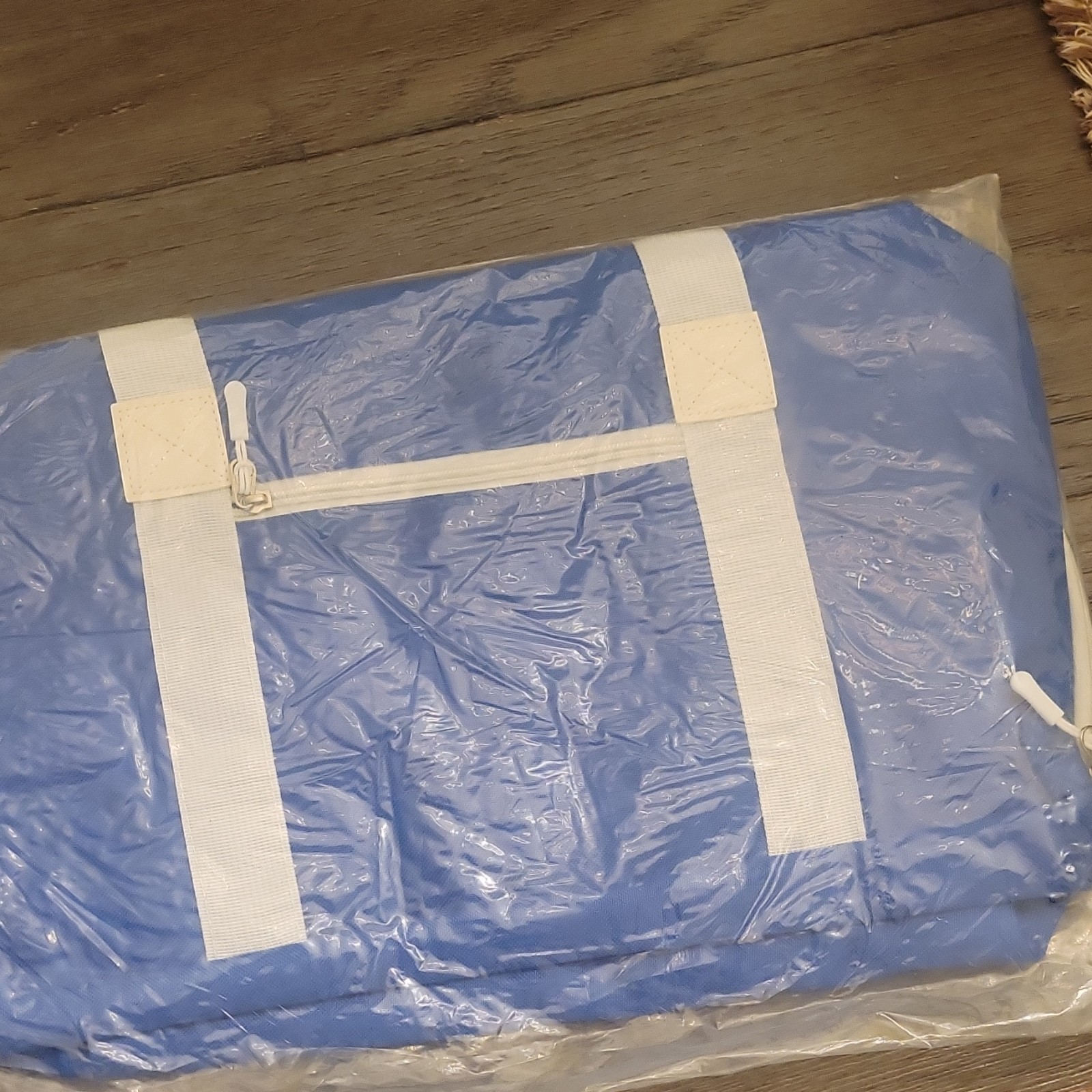 Fifa Ultra Promotional Bag Zipper In Front and Back
