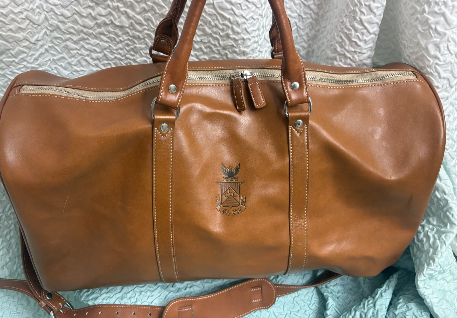 Barrington Gifts Belmont Duffel Captain 21 Inches Bag Carpe Diem”logo EUC