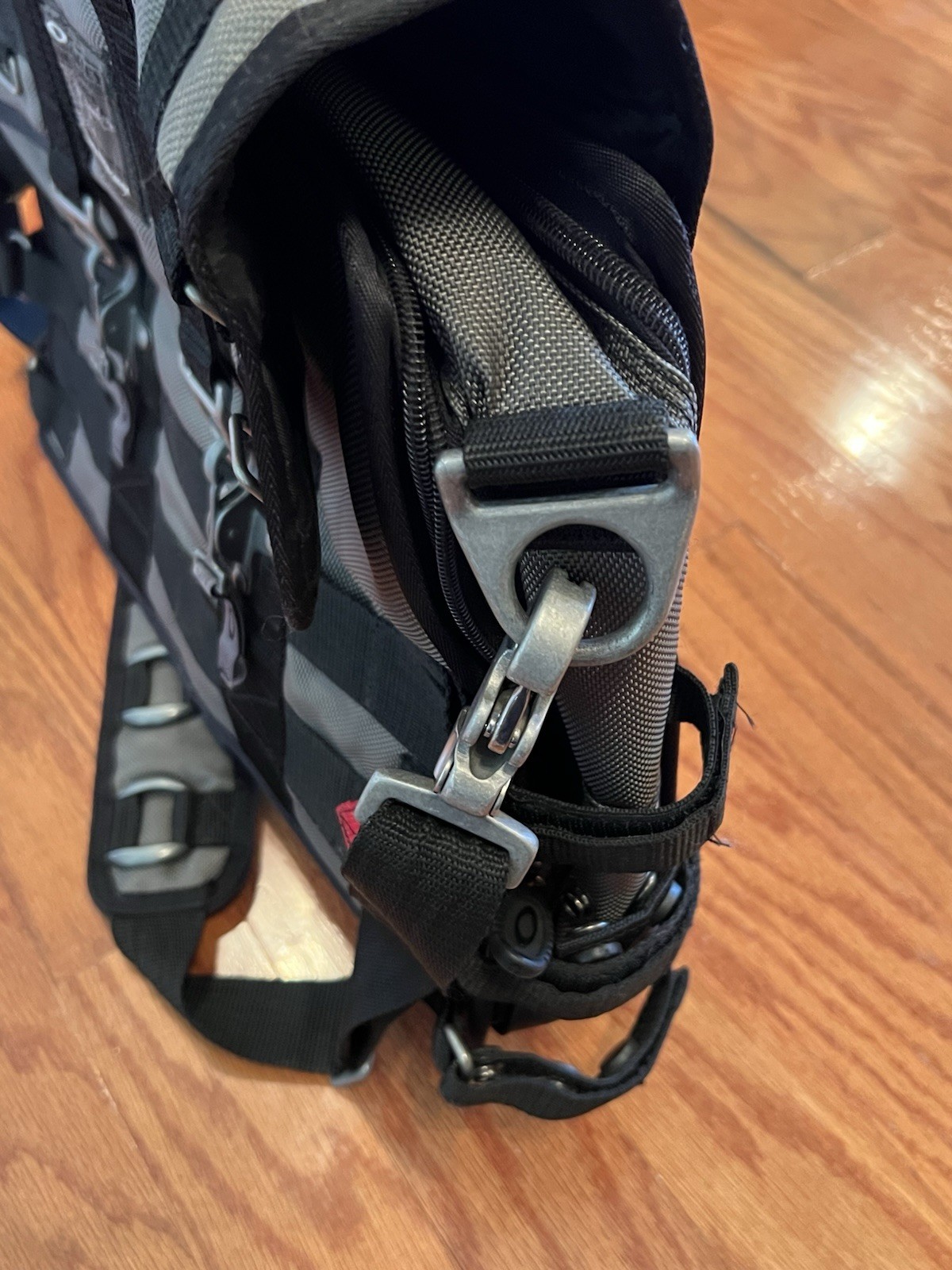OAKLEY TACTICAL FIELD GEAR AP Computer BAG Briefcase Messenger Sheet Metal