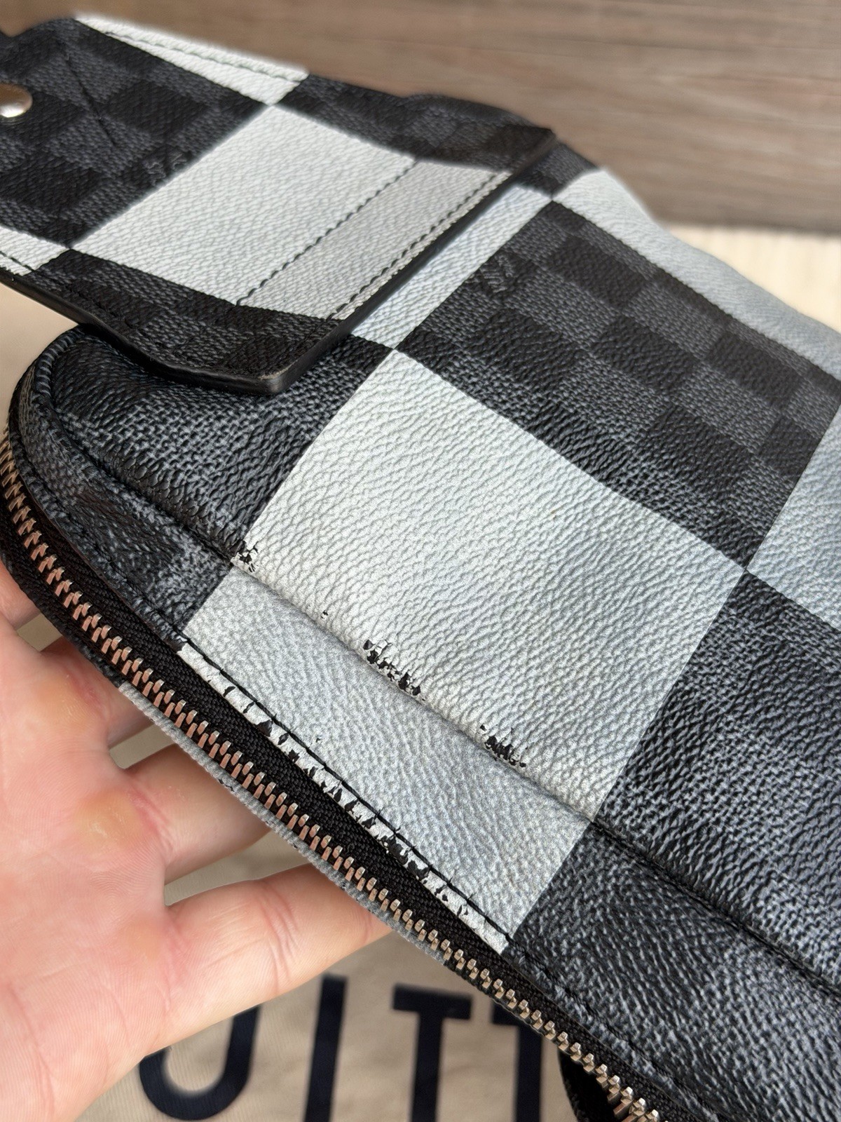Louis Vuitton Damier Graphite Giant Avenue Sling Bag Black LV