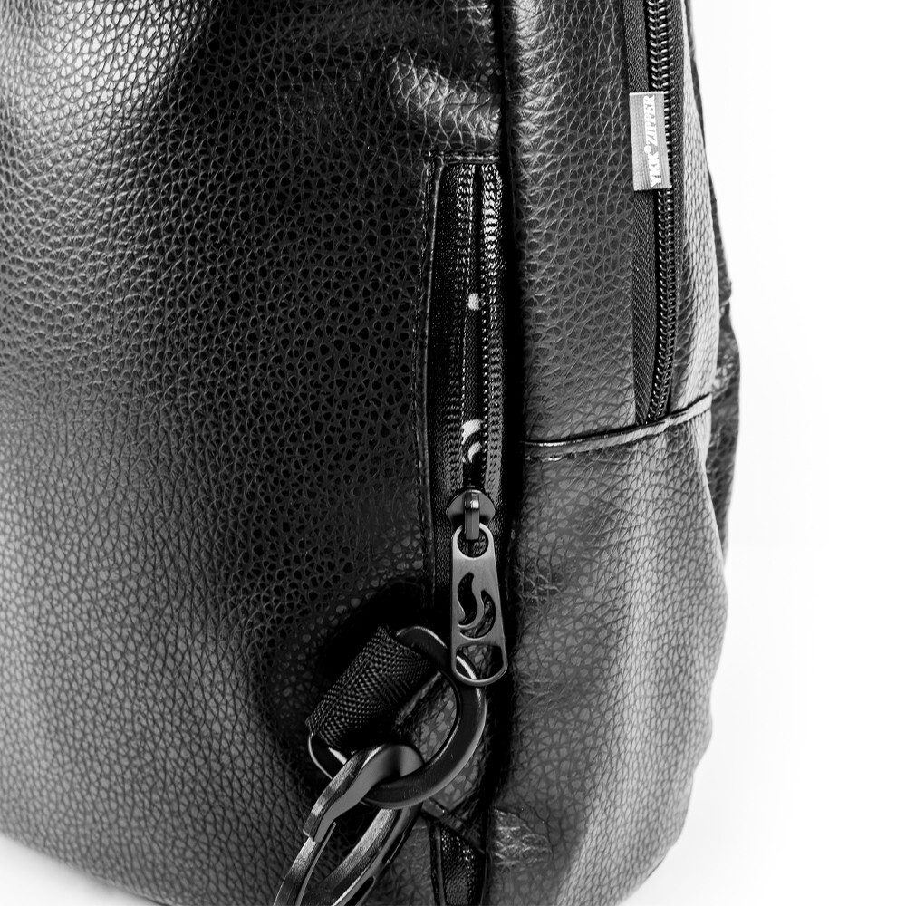 Skunk UNO Smell Proof Cross Body 100% Smell Weather Proof Carbon Lining – BLACK