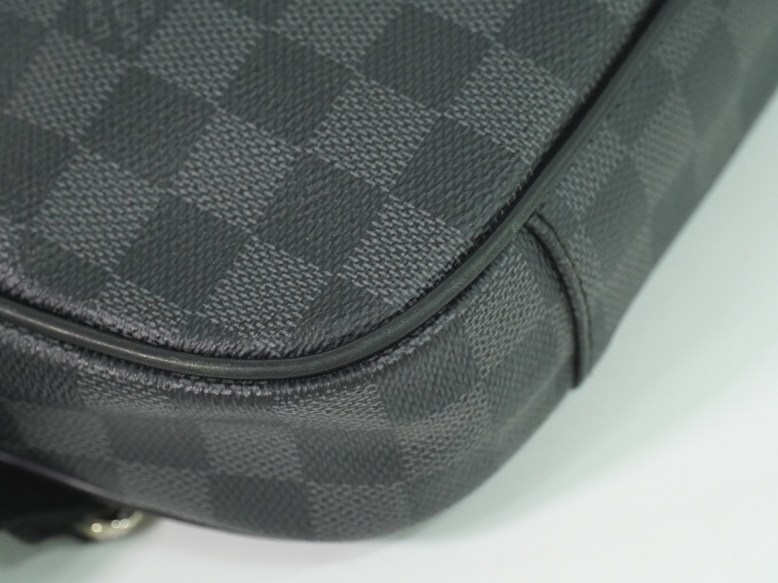 Louis Vuitton Ambler N41289 Damier Graphite Canvas Belt Body Bag Black Gray