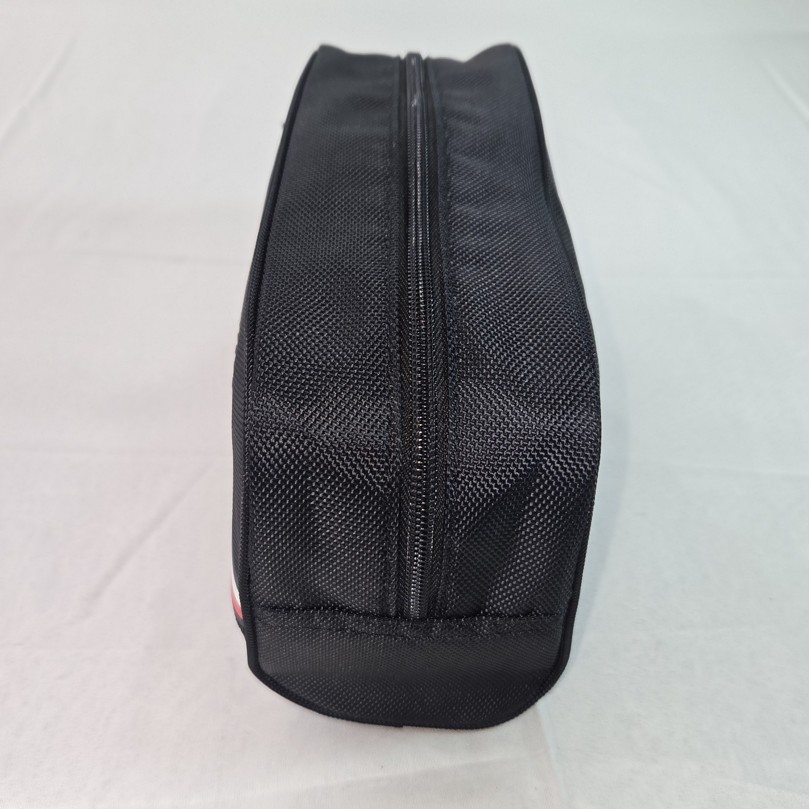 NWT Tommy Hilfiger Black Red/white Stripe Travel Toiletry Bag. Unisex