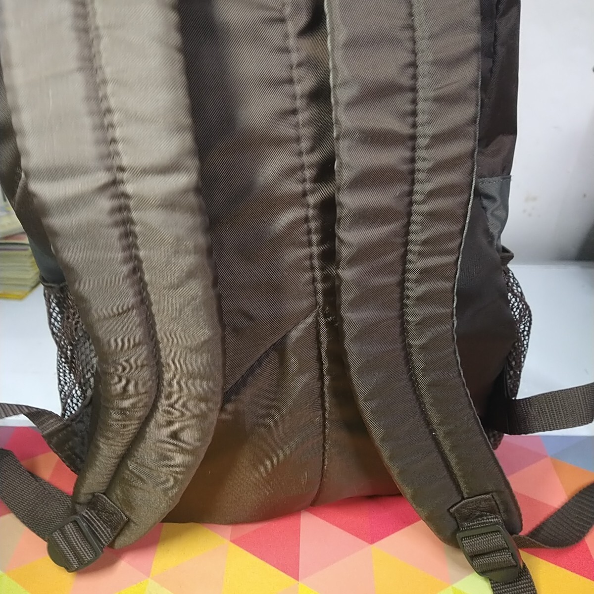 Eastsport Brown & Grey Backpack School Book Bag 3 Zippers, 5 Pockets – CLEAN!