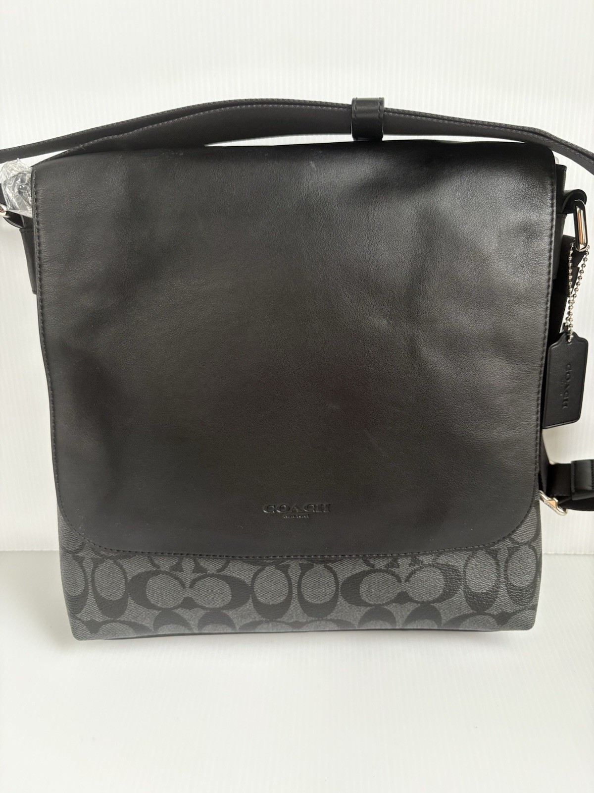 Coach F54771 Charles Small Messenger Bag Charcoal/Black EUC