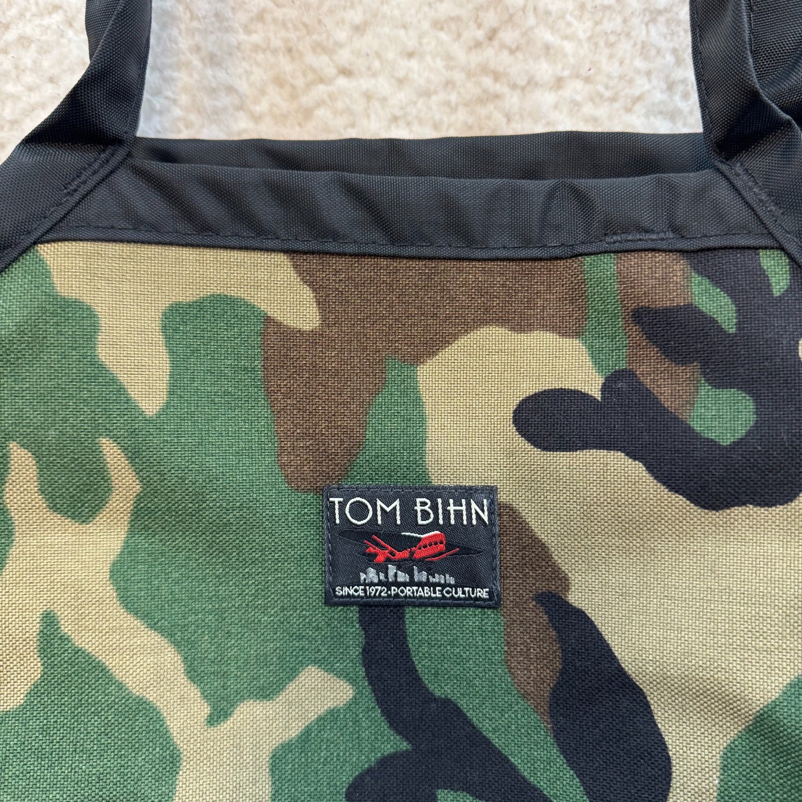 Tom Bin Small Zip Top Shop Bag Beaver Camo Cordura