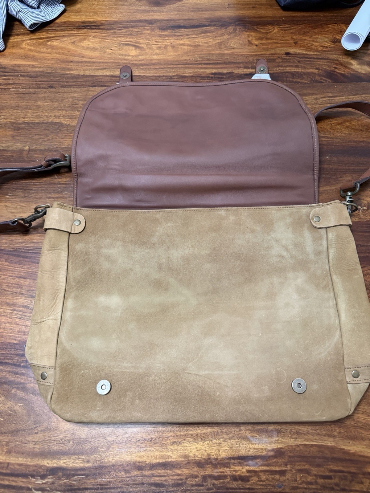 Brown Tan Leather Messenger Bag Men Adjustable Strap Classic Large