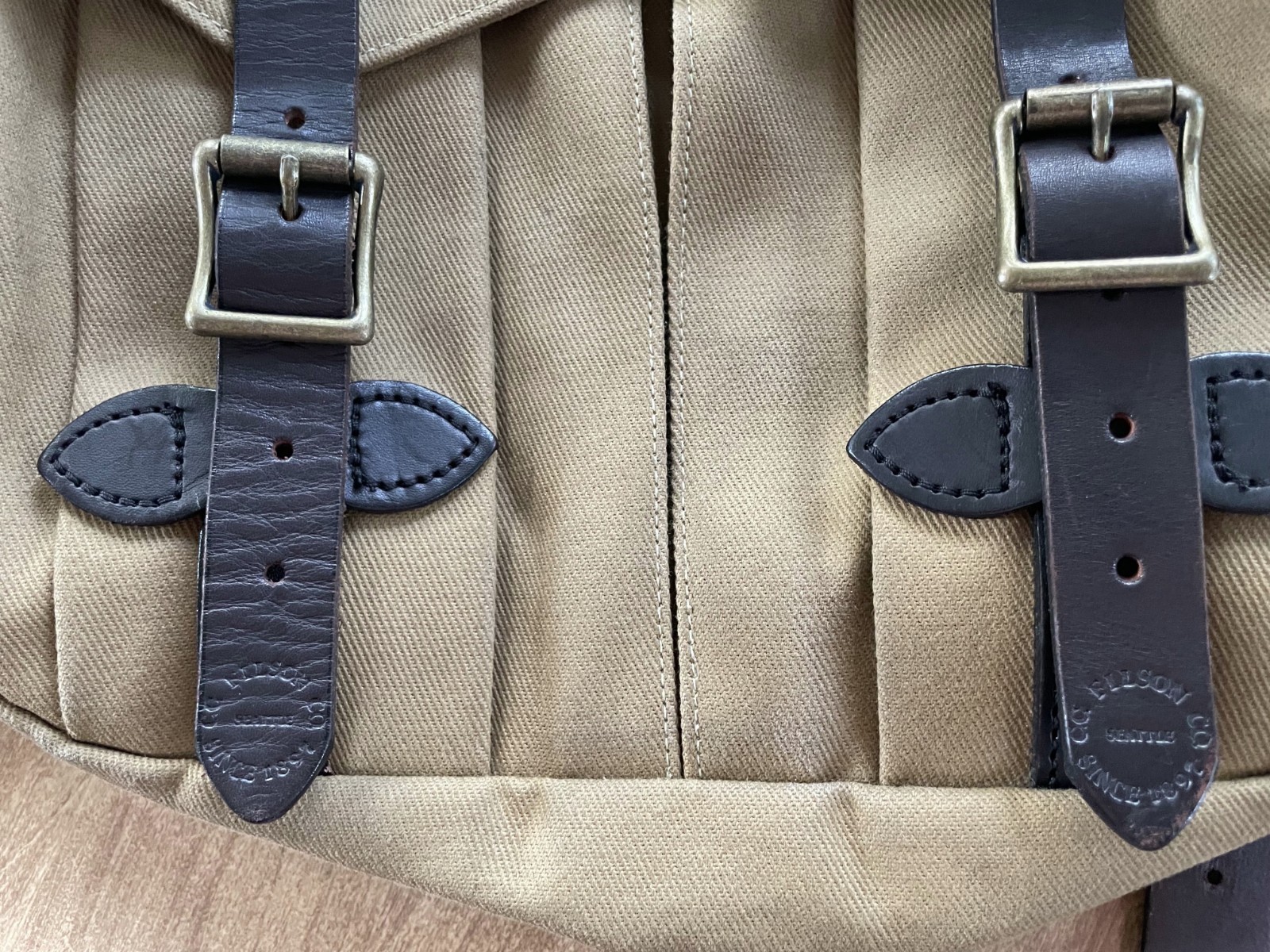 FILSON Rucksack (Backpack) – Authentic Classic Tan Cotton Twill & Bridle Leather