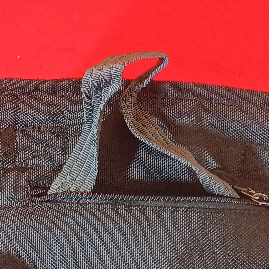 Oakley AP Tactical Roller Bag Clip …excellent shape, broken zipper pull