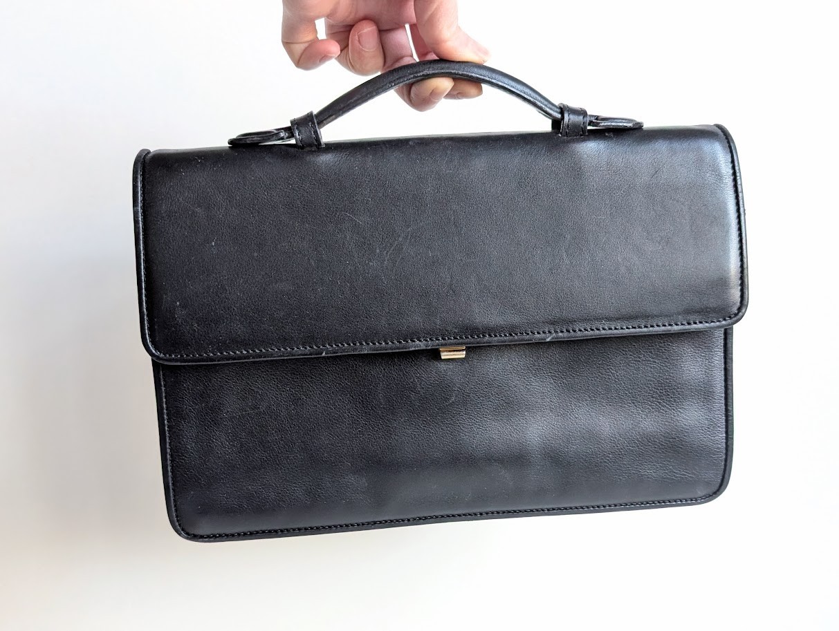 BARNEYS NEWYORK Small Briefcase Classic Black Smooth Leather Document Bag Italy