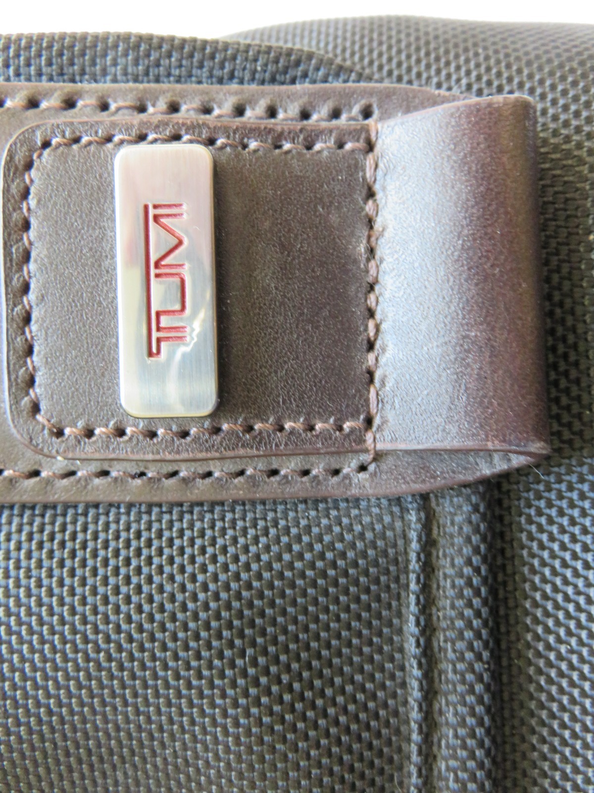 TUMI Alpha Bravo Beale Mini Messenger Bag Black Ballistic Nylon Crossbody 22371