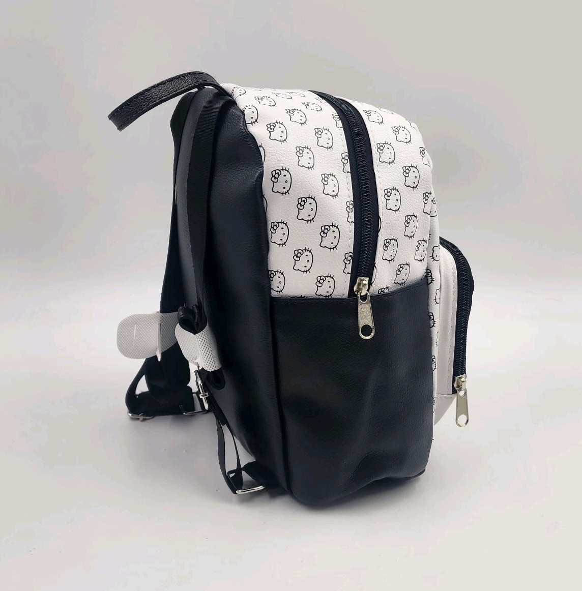 Hello Kitty Mini Backpack Purse Black White Red Bow 10″ New