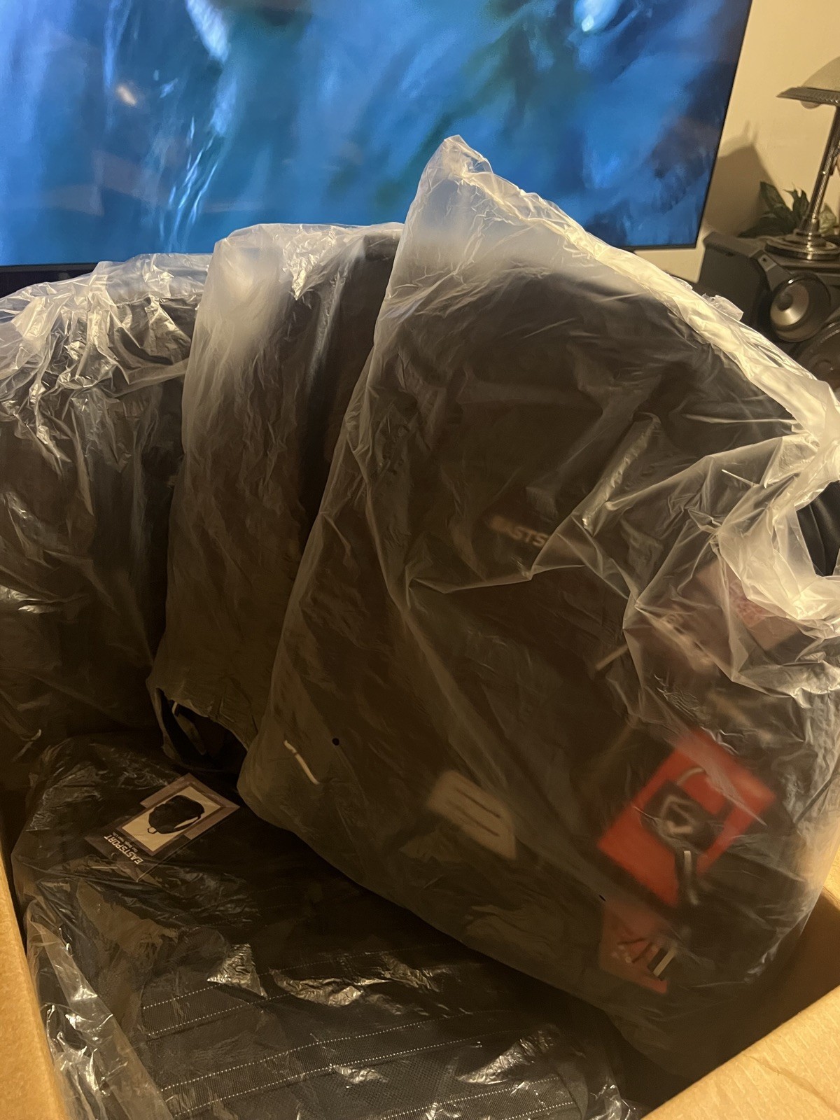 New Eastsport Black Titan 3.0 Backpack – Laptop Sleeve Zipper Expands NWT