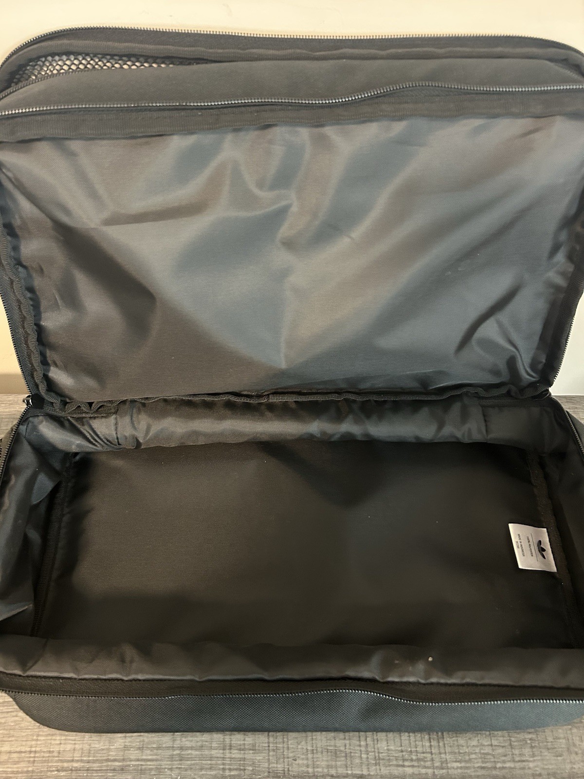 adidas Utility Kicks Shoe Bag Black/White