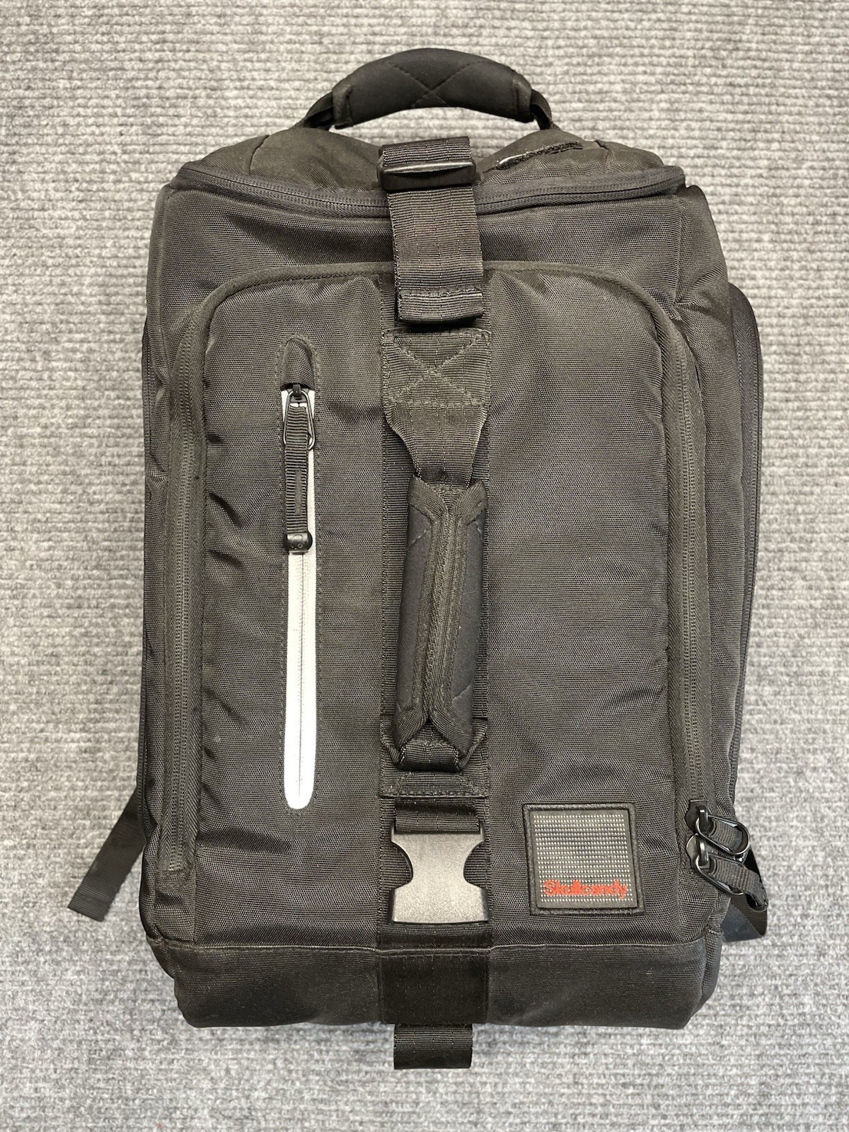 RARE Skullcandy x Naruto Shukaku Cooler Bag Tactical Backpack Wired Audio MINT