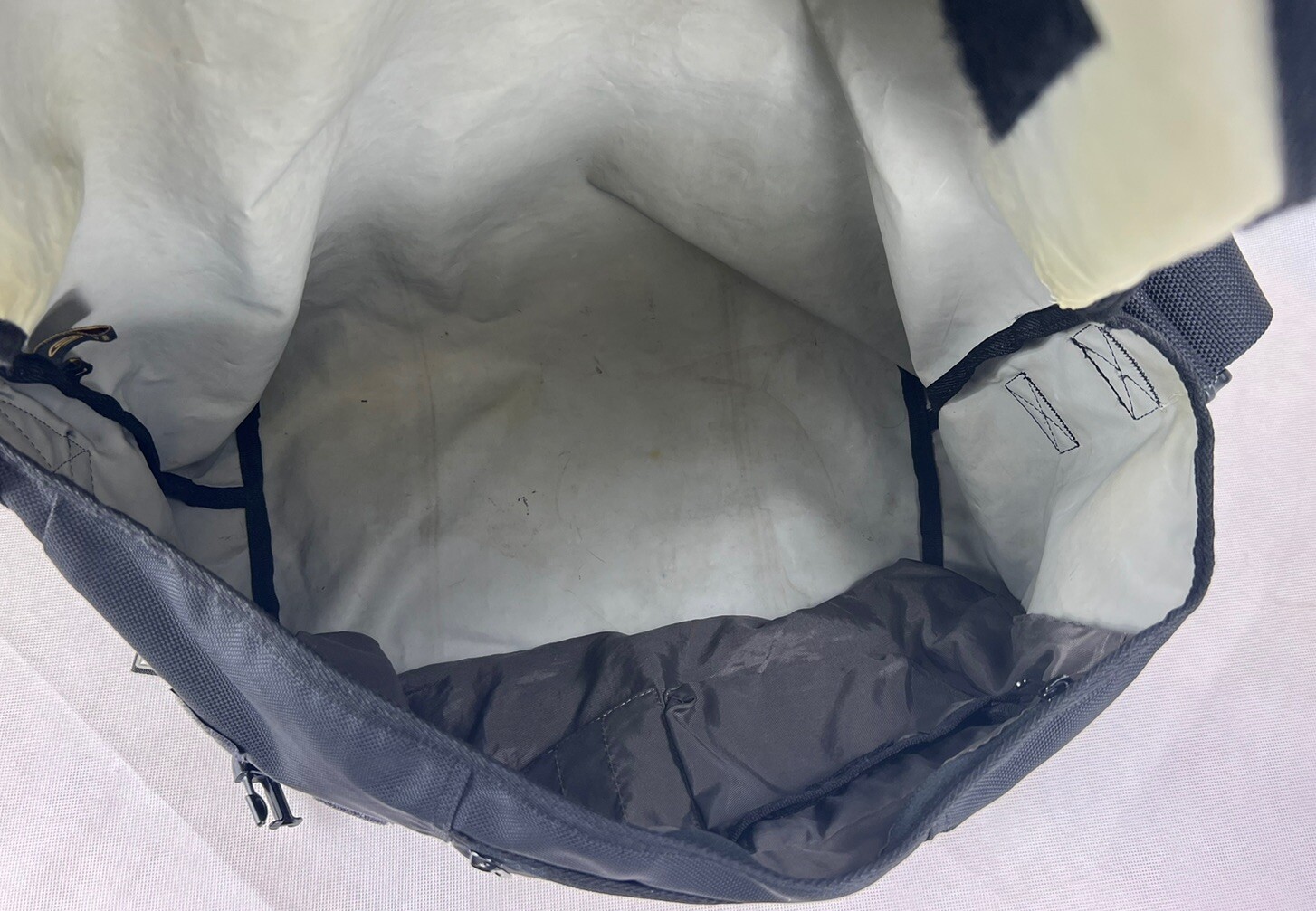 Timbuk2 Messenger Bag Black Cross Body Shoulder Carrier See Photos, Read Desc