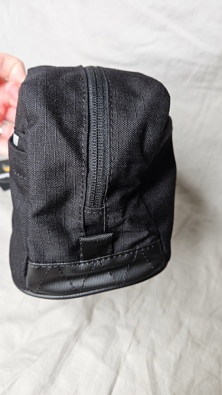 Oakley Utility Travel Case Pouch Black Cordura Toiletry Travel Bag Organizer NEW