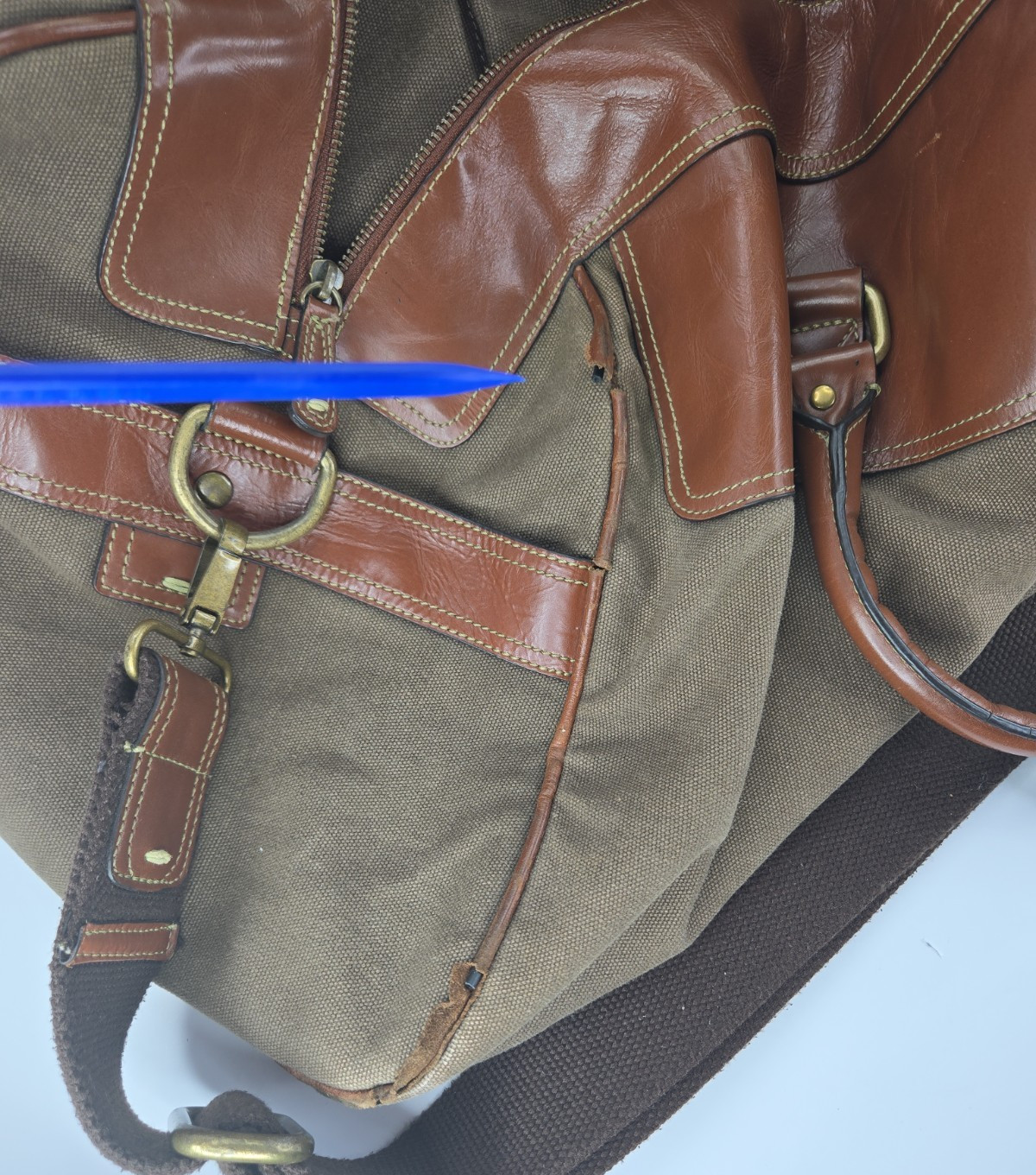 Fossil 54 MBG1121200 Brown Leather Canvas Duffel Weekender Bag READ