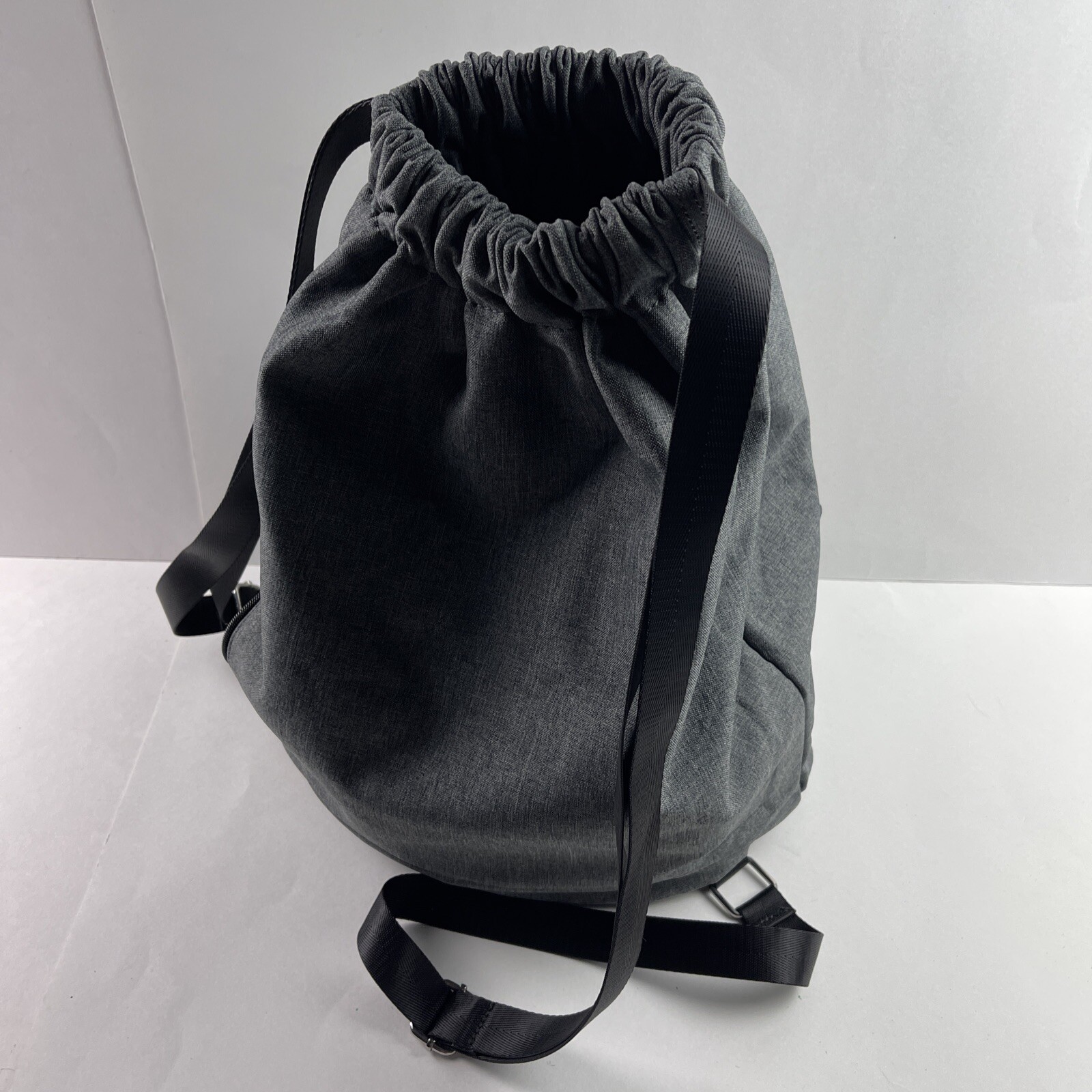 KAUKKO Water-proof Gray Nylon Drawstring Backpack Swimming Gym Yoga Sports Bag
