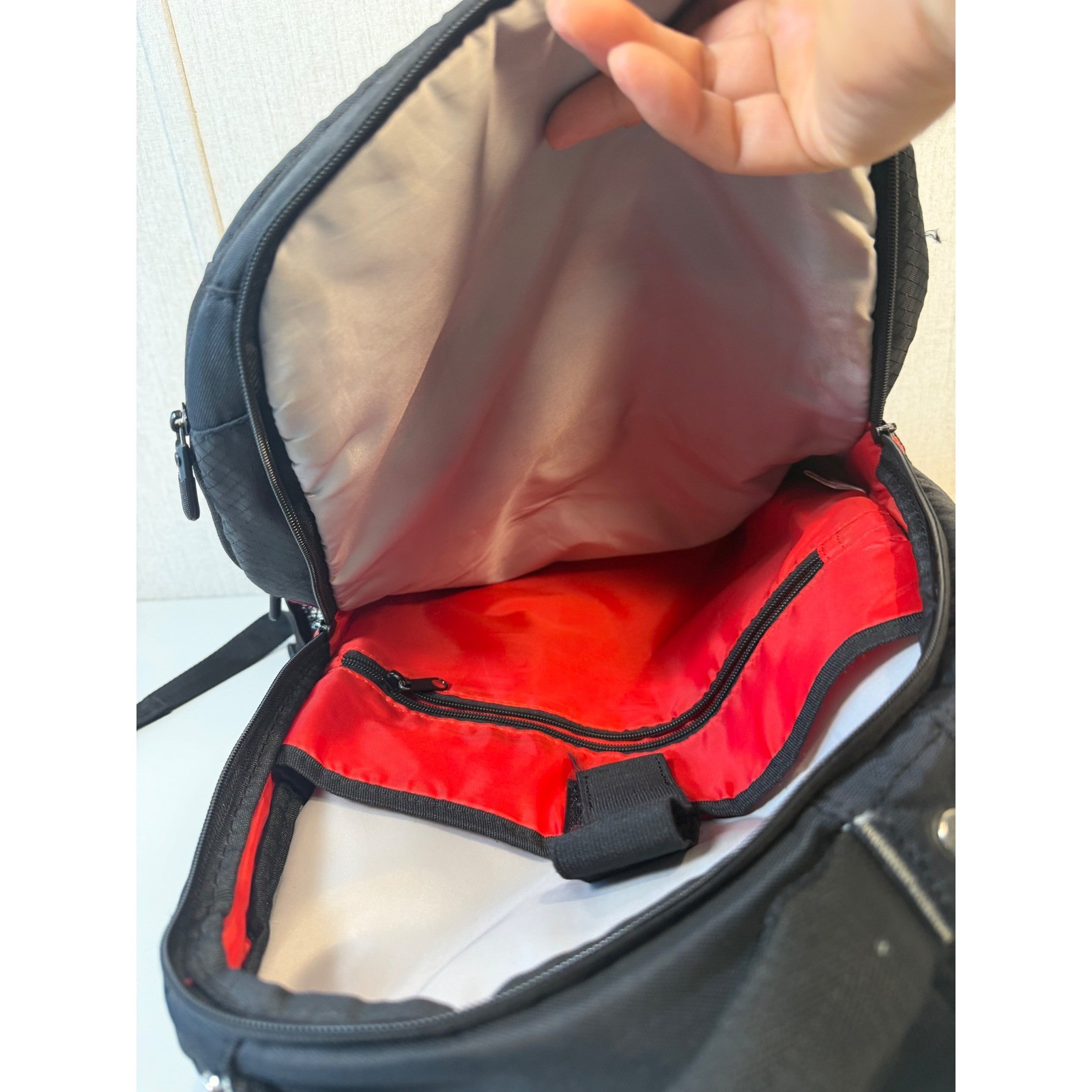 HP laptop backpack 18″ tall 14″ wide