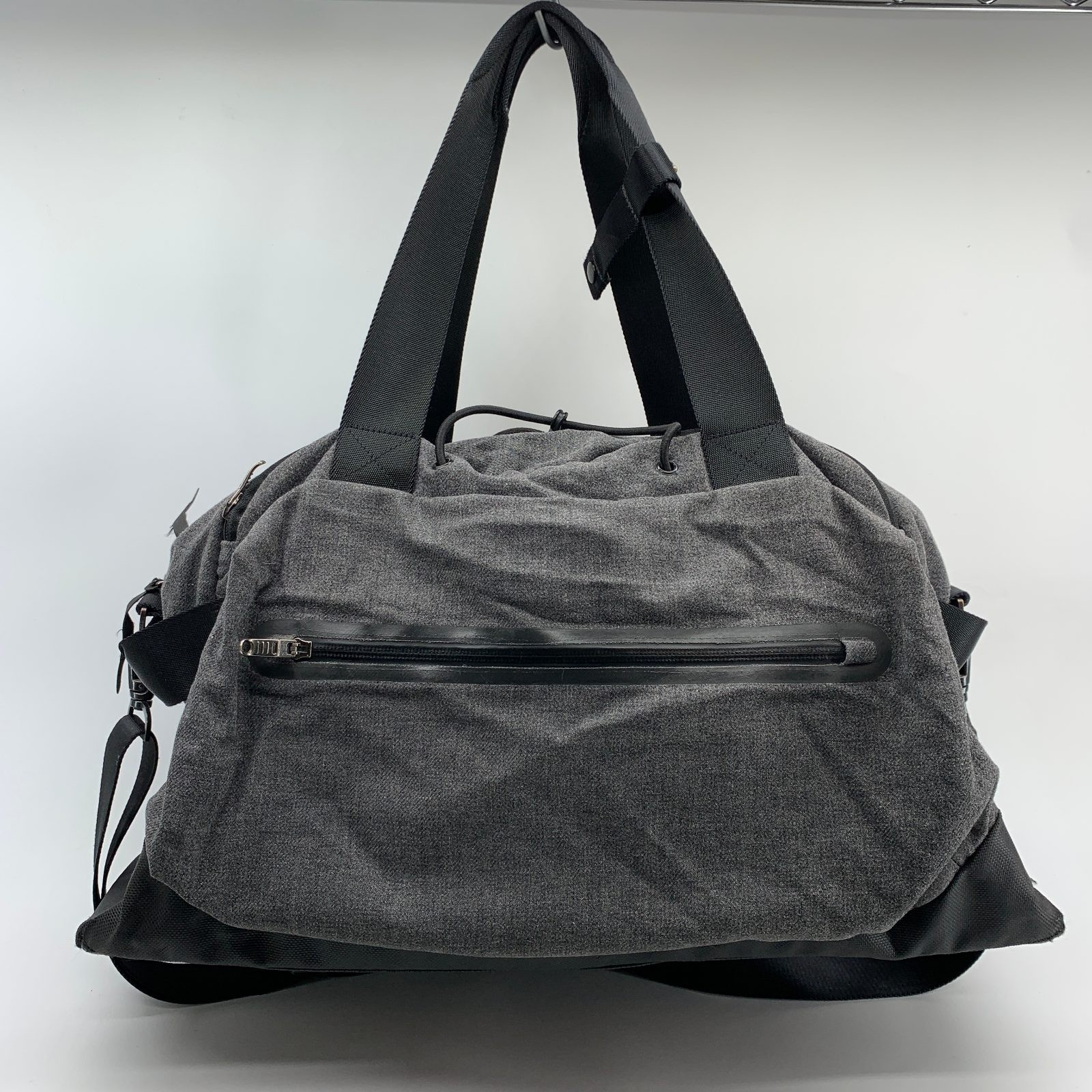 Lululemon Gray Heather Duffle Gym Bag w/ Shoulder Strap Multiple Pockets