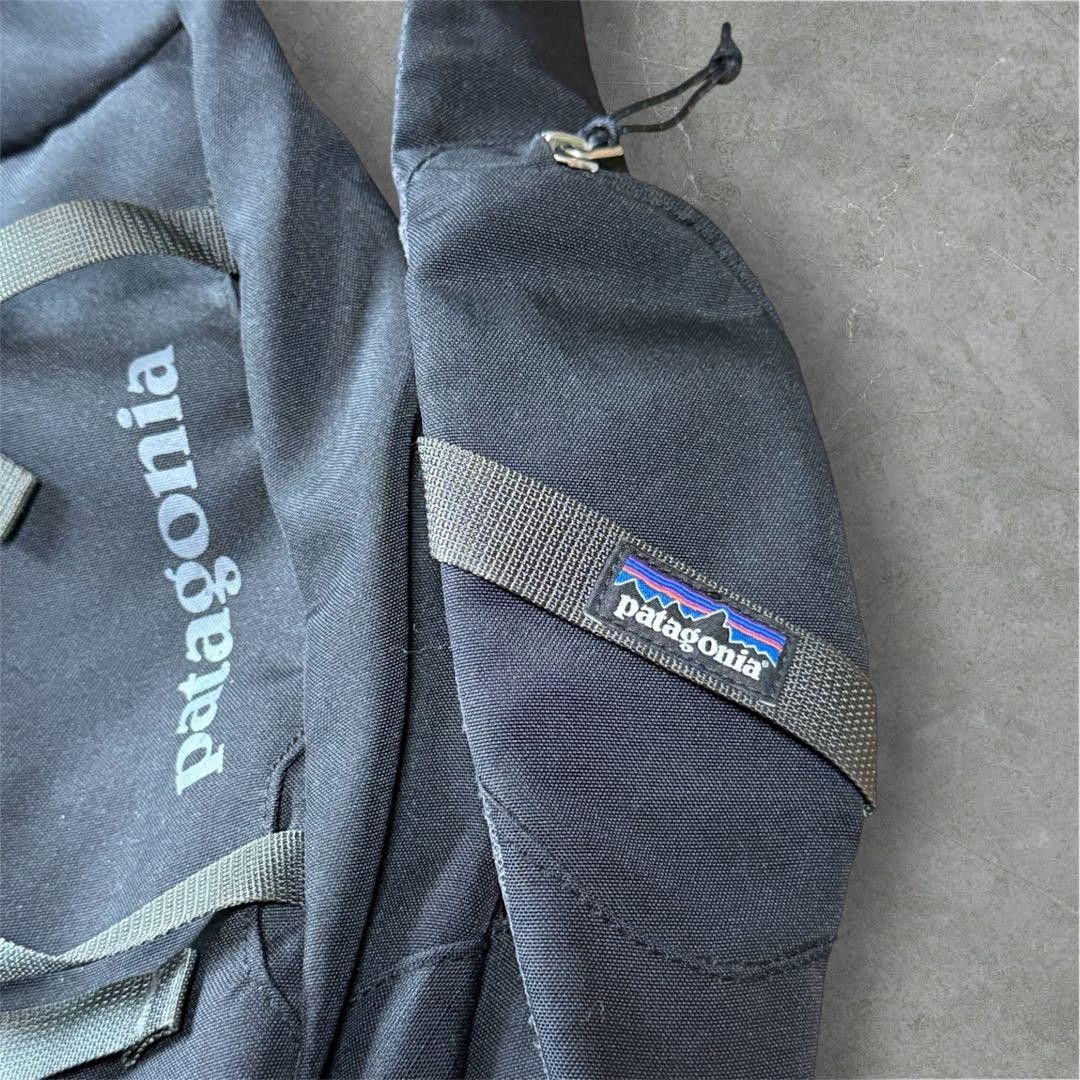 Patagonia Atom Sling 8L Sling Bag Black