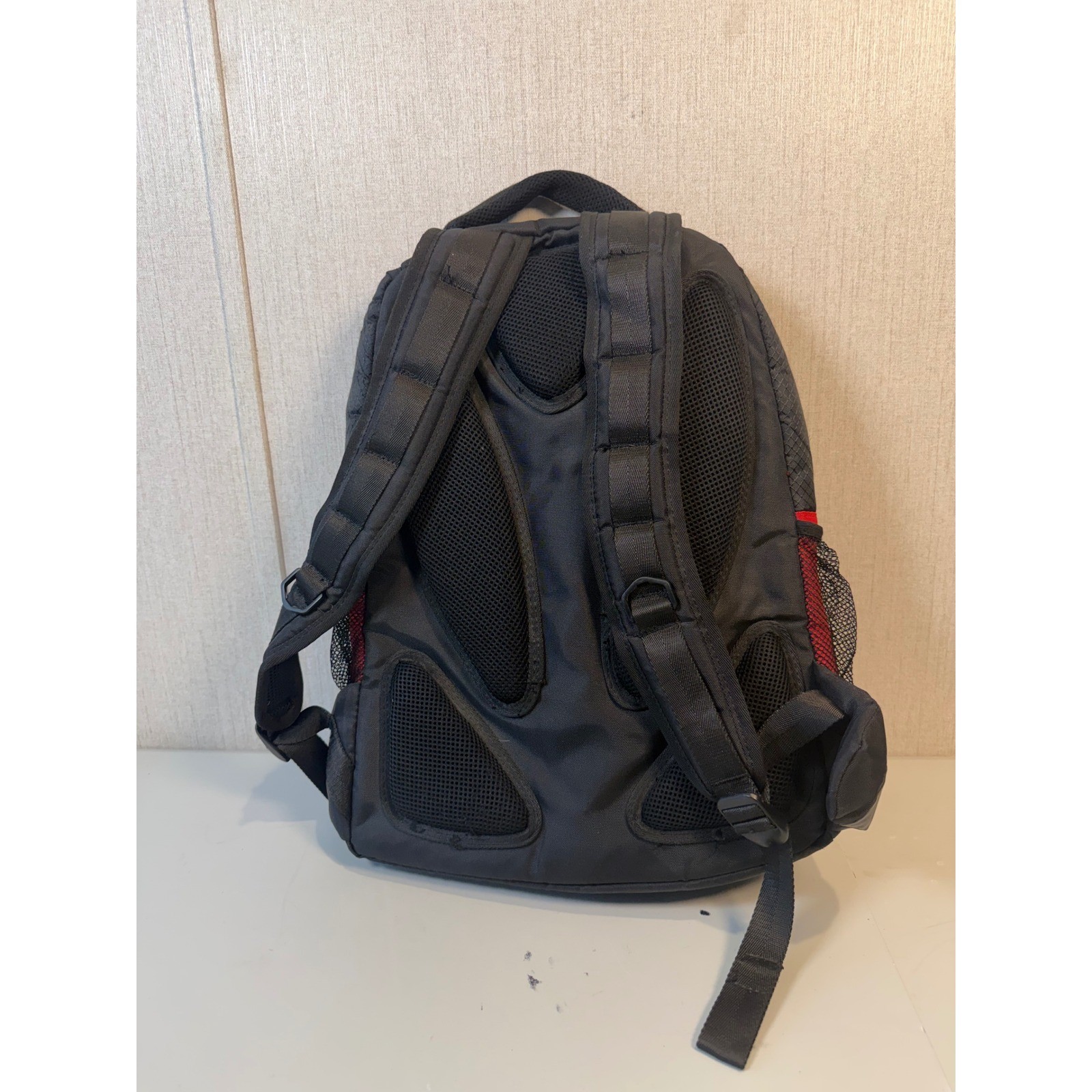 HP laptop backpack 18″ tall 14″ wide