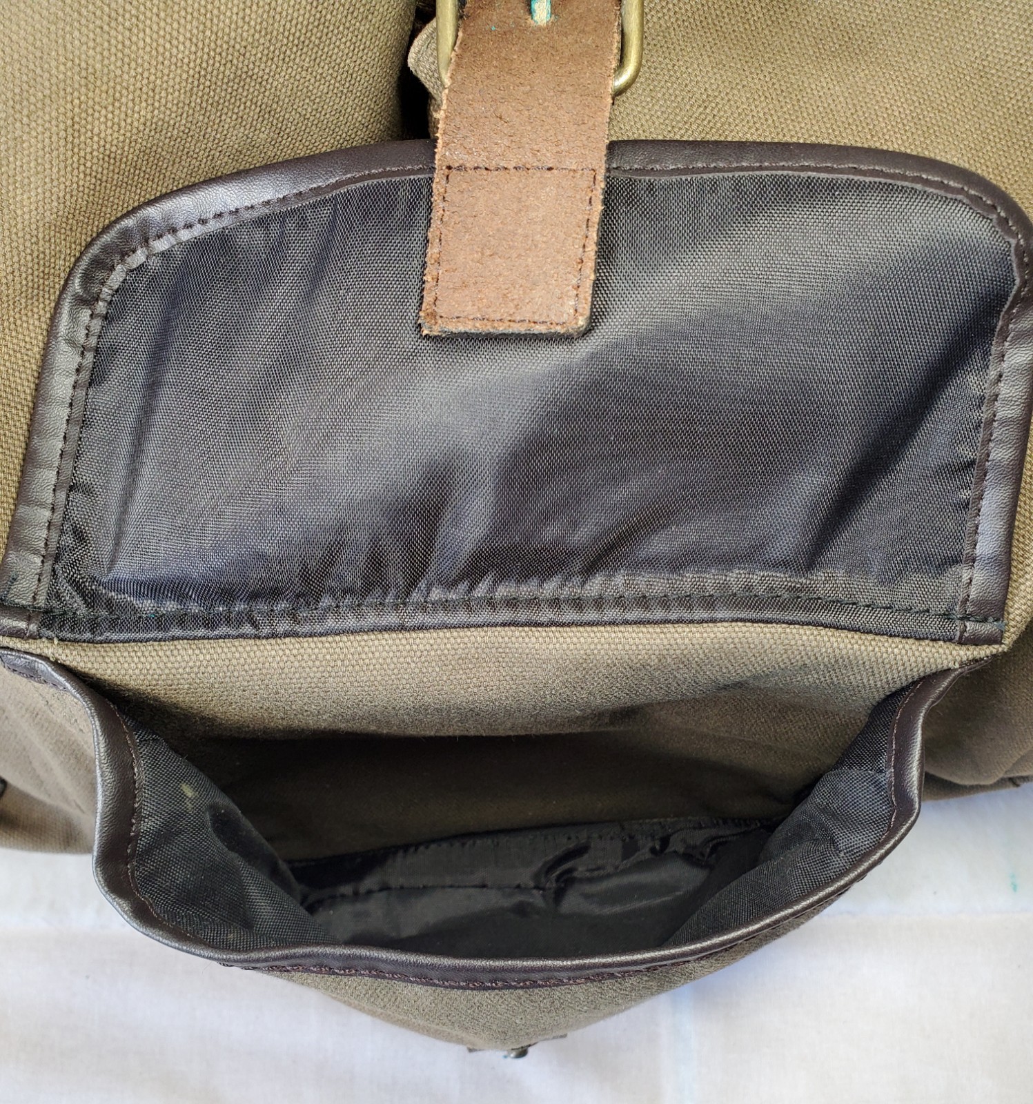 GAP Canvas Military Backpack Leather Straps Snap Pockets Drawstring/ Zipper READ