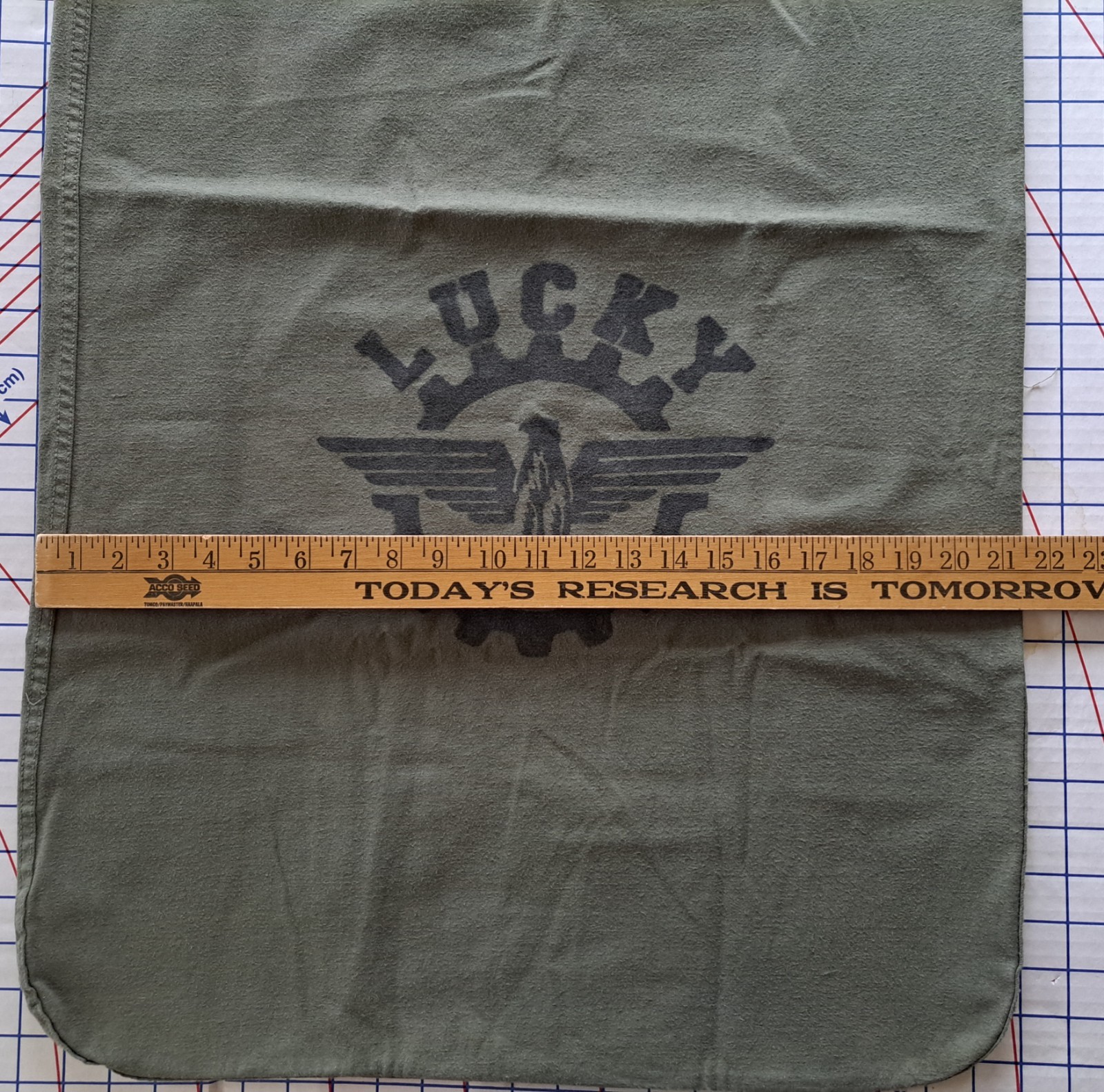 Lucky Laundry Bag Army Style Cinch Bag OD Olive Green Black 21″ x 27″ EUC BIN19