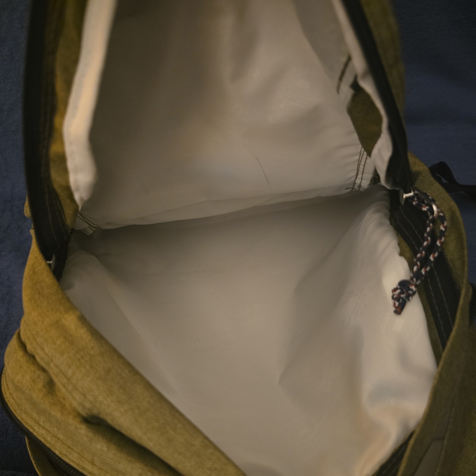 JanSport Cool Student 17.5″ Backpack – Khaki Color BRAND NEW! SAME DAY SHIPPING!