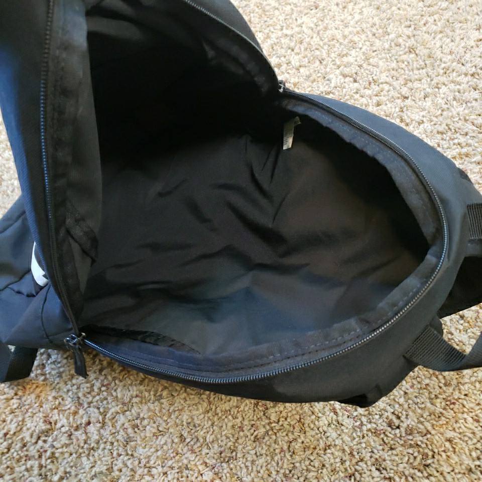 Nike Backpack black 18″x13″ School gym Big Logo Spellout Swoosh