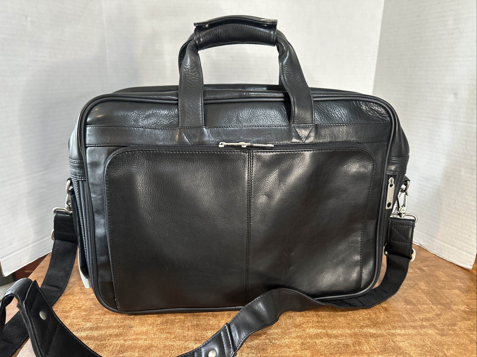 NEW Vintage Bill Blass Black Leather Expandable Briefcase Laptop Bag Satchel