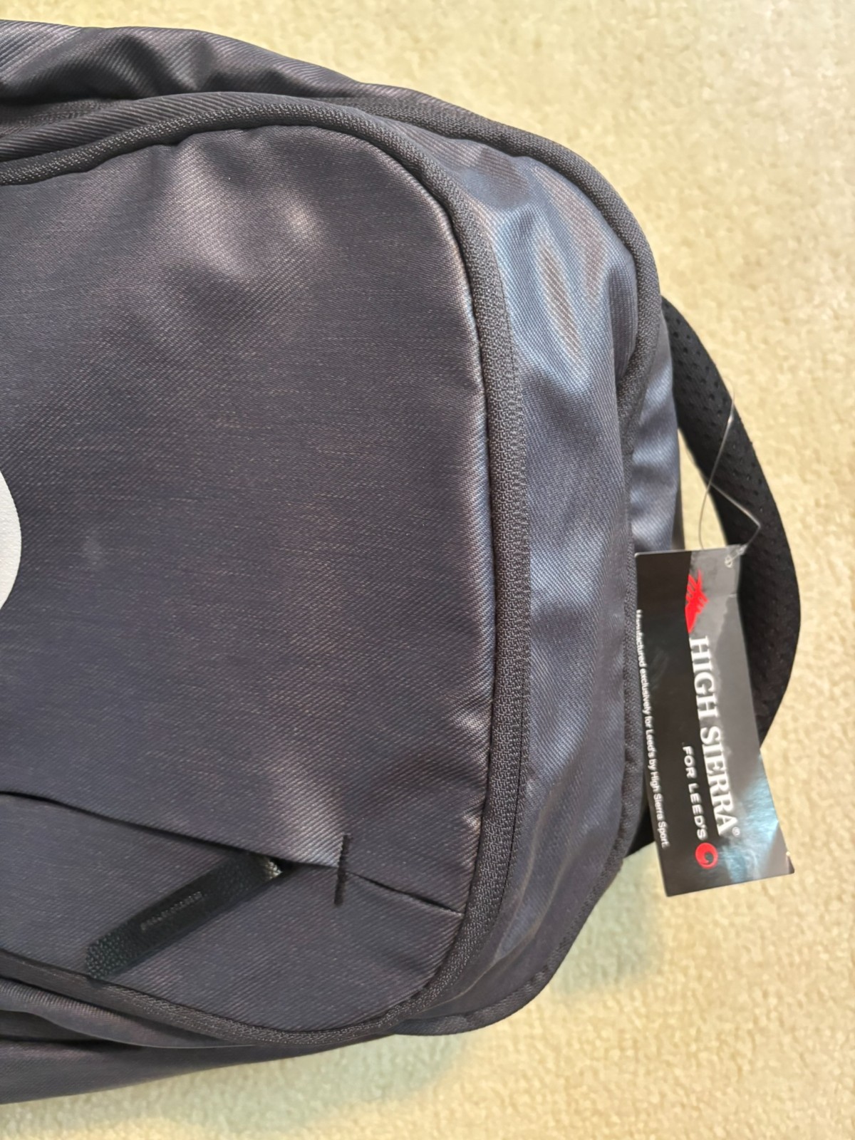 High Sierra 8051-99 Slim 15″ Laptop Computer Backpack! Dark gray w/ Target logo